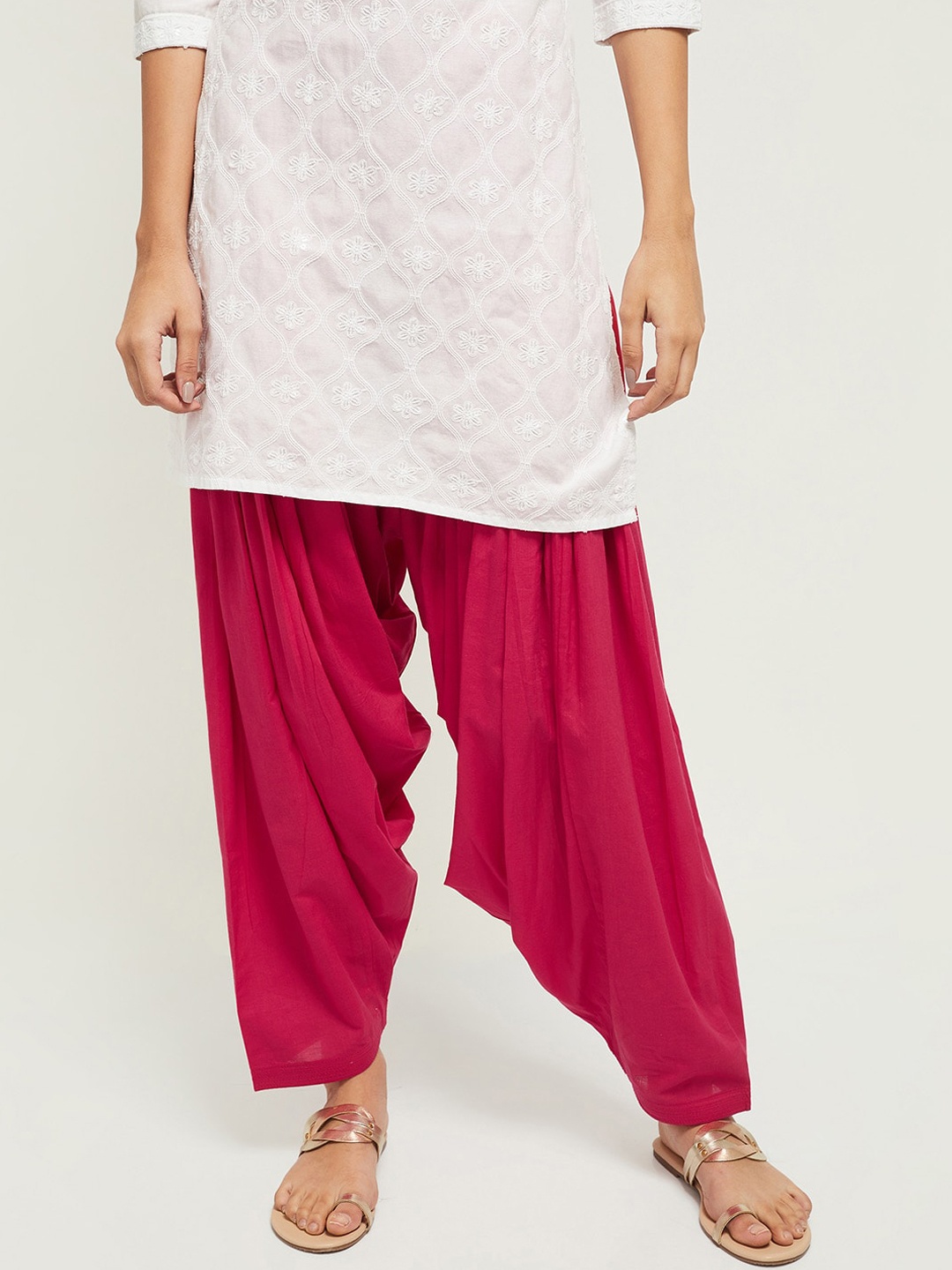 

max Women Fuchsia Pink Solid Pure Cotton Patiala Pants