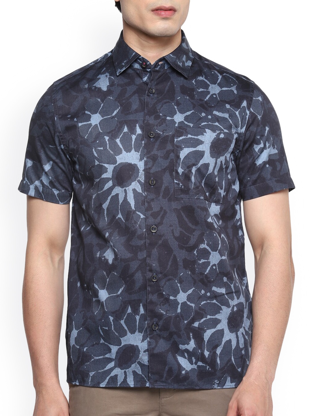 

Ted Baker Men Blue Printed Casual Shirt