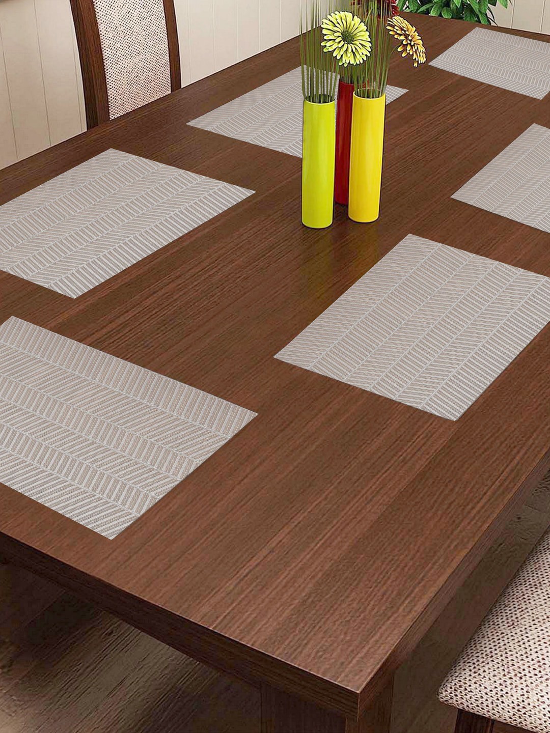 

Lushomes Set Of 6 Silver Jacquard Design Waterproof Table Place Mats