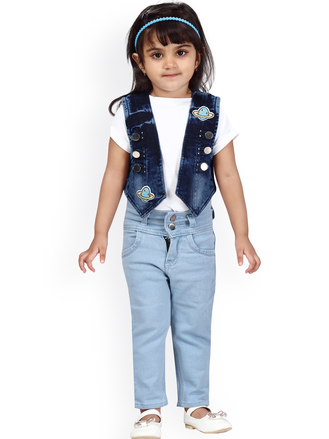 

Aarika Girls Blue Floral Crop Denim Jacket