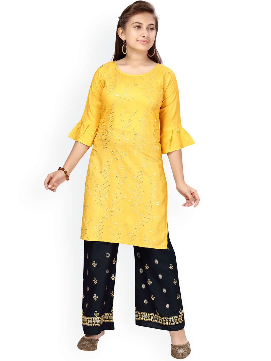 

Aarika Girls Yellow Floral Embroidered Regular Sequinned Pure Cotton Kurti with Palazzos