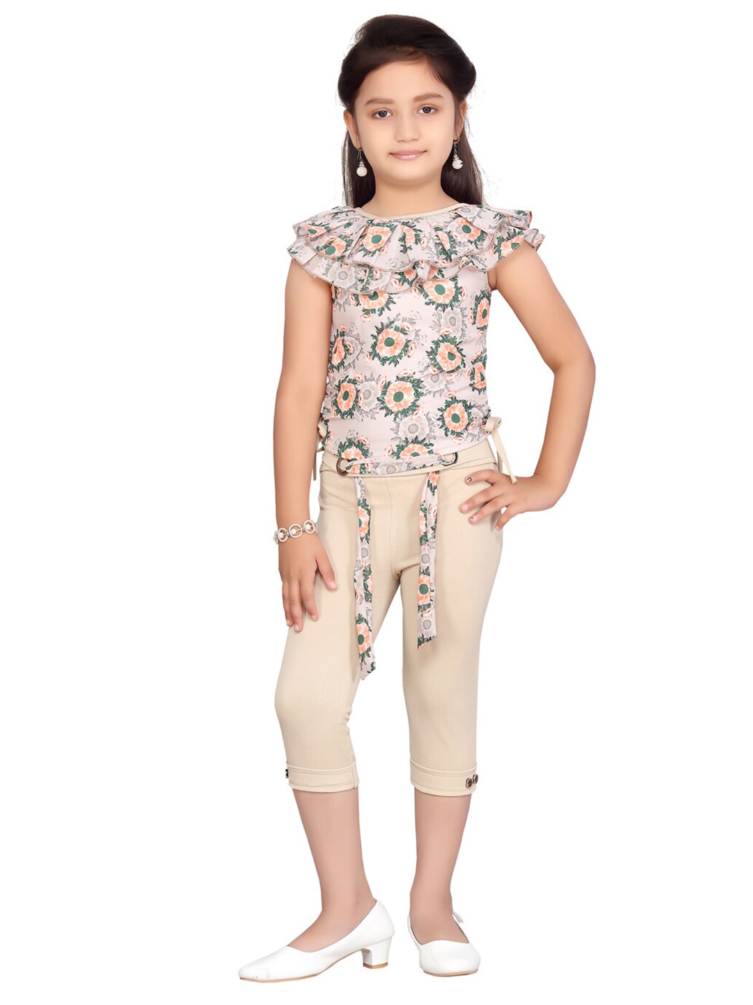 

Aarika Girls Beige & Green Printed Top with Capris