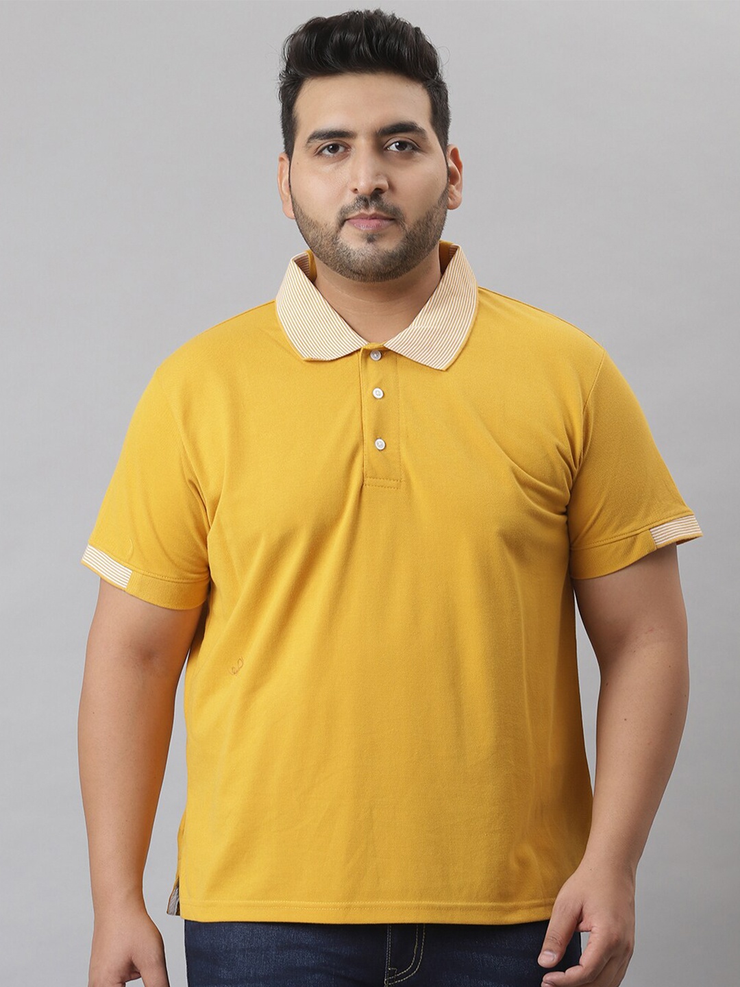 

Instafab Plus Men Mustard Yellow Polo Collar T-shirt