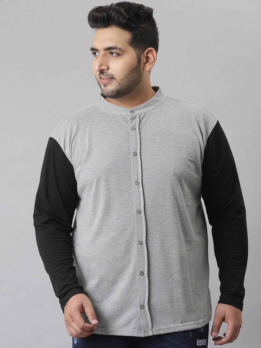 

Instafab Plus Men Grey Classic Opaque Cotton Casual Shirt
