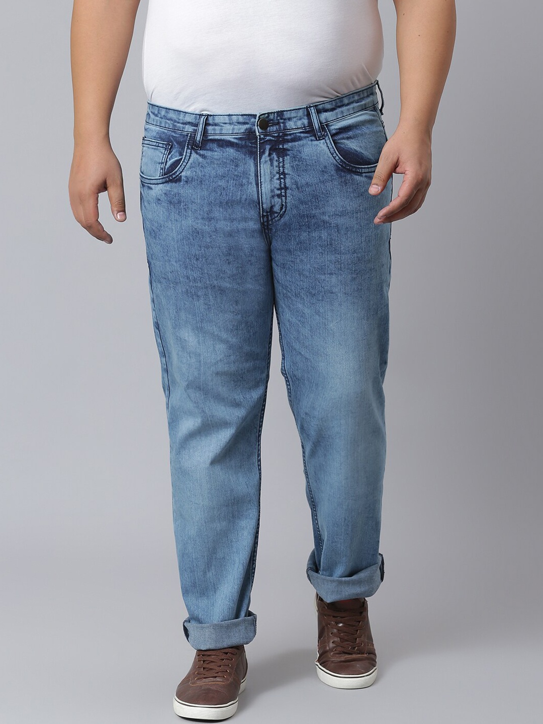 

Instafab Plus Men Blue Heavy Fade Jeans