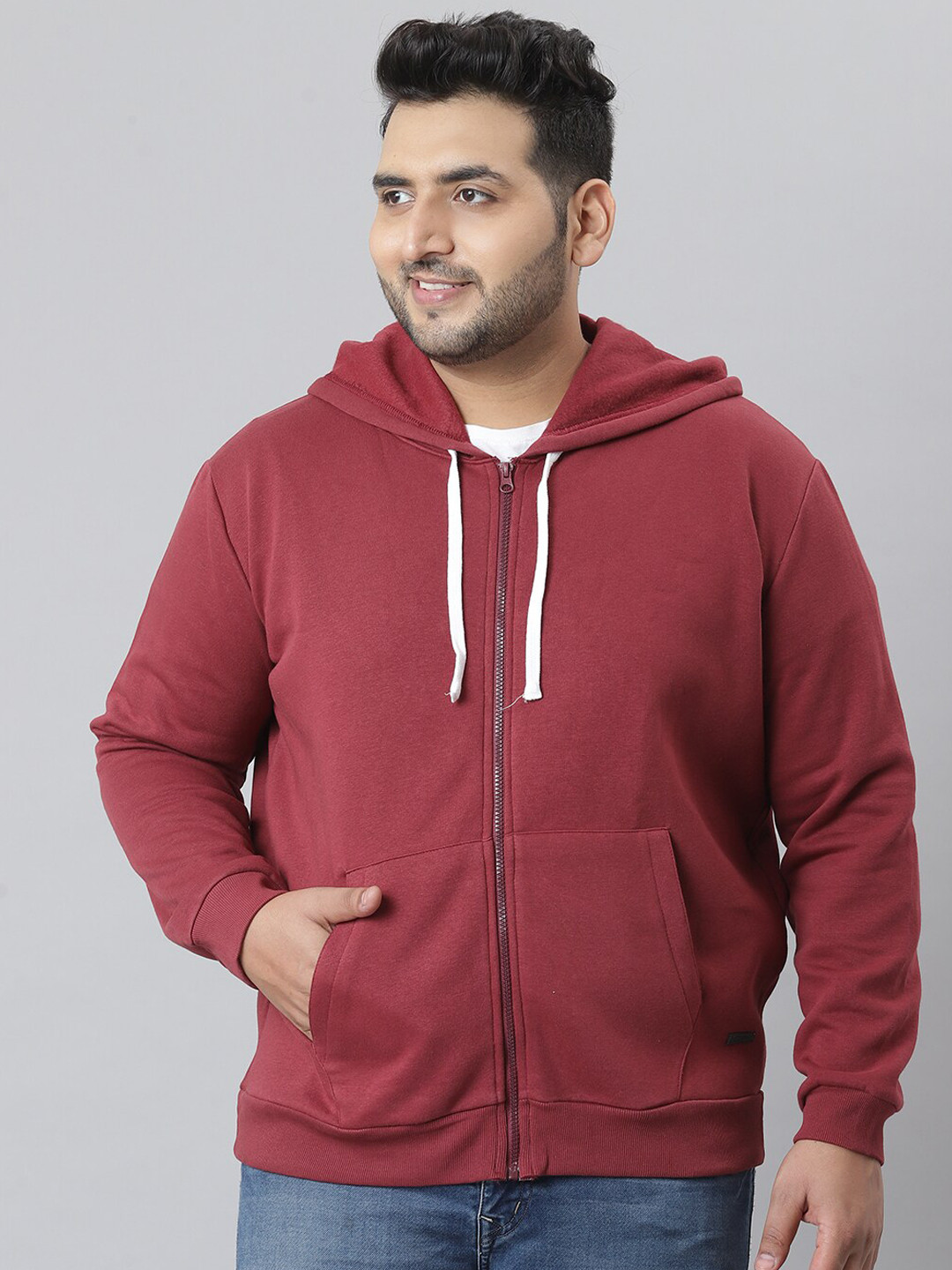 

Instafab Plus Men Maroon Hooded Sweatshirt