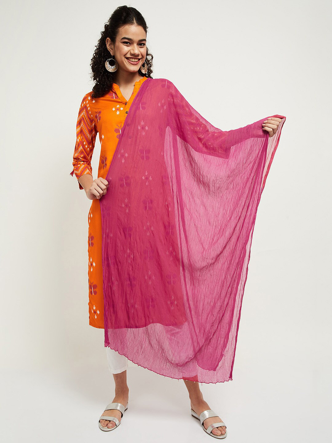 

max Women Pink Solid Dupatta
