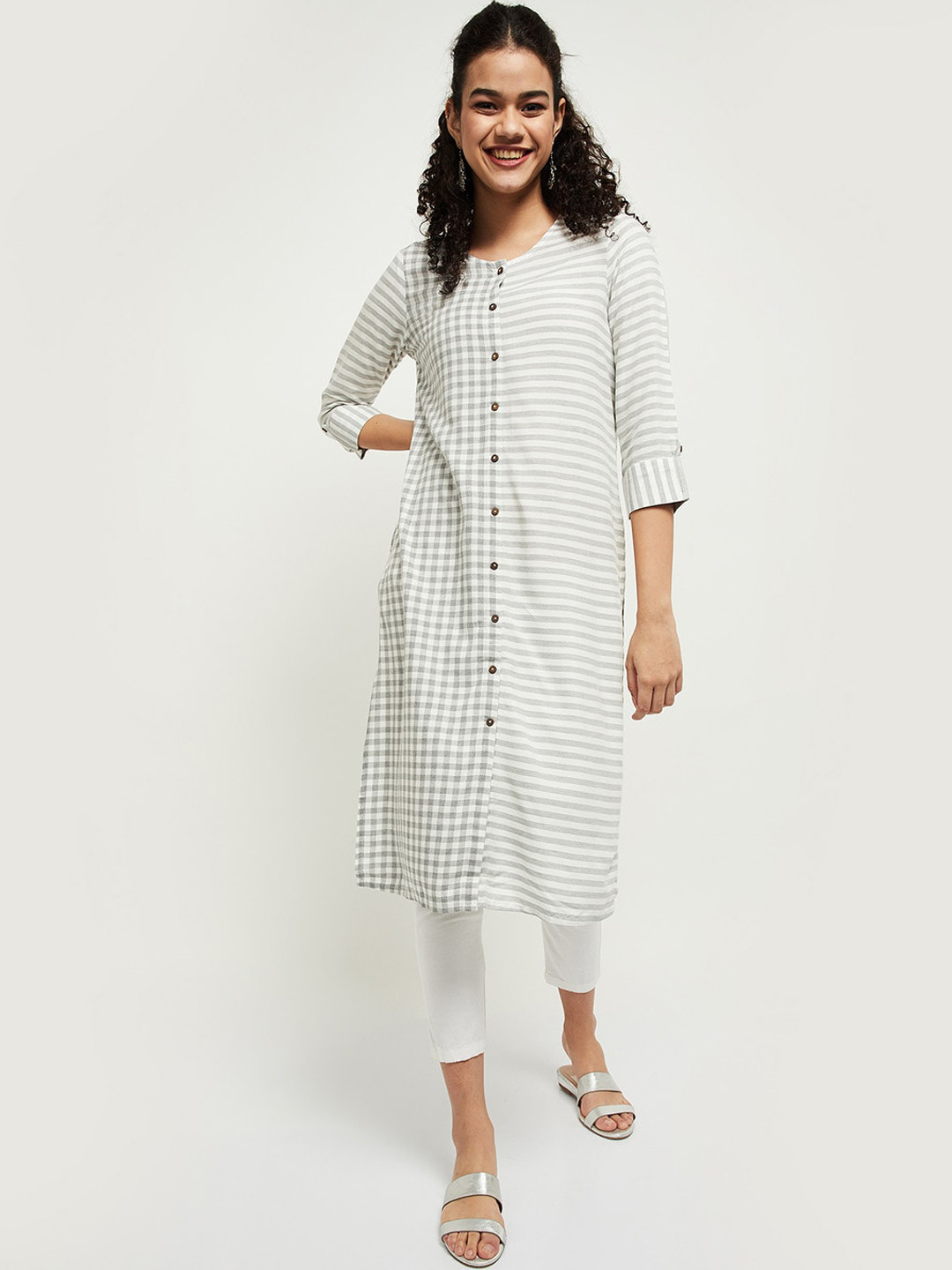 

max Women Off White Striped Kurta