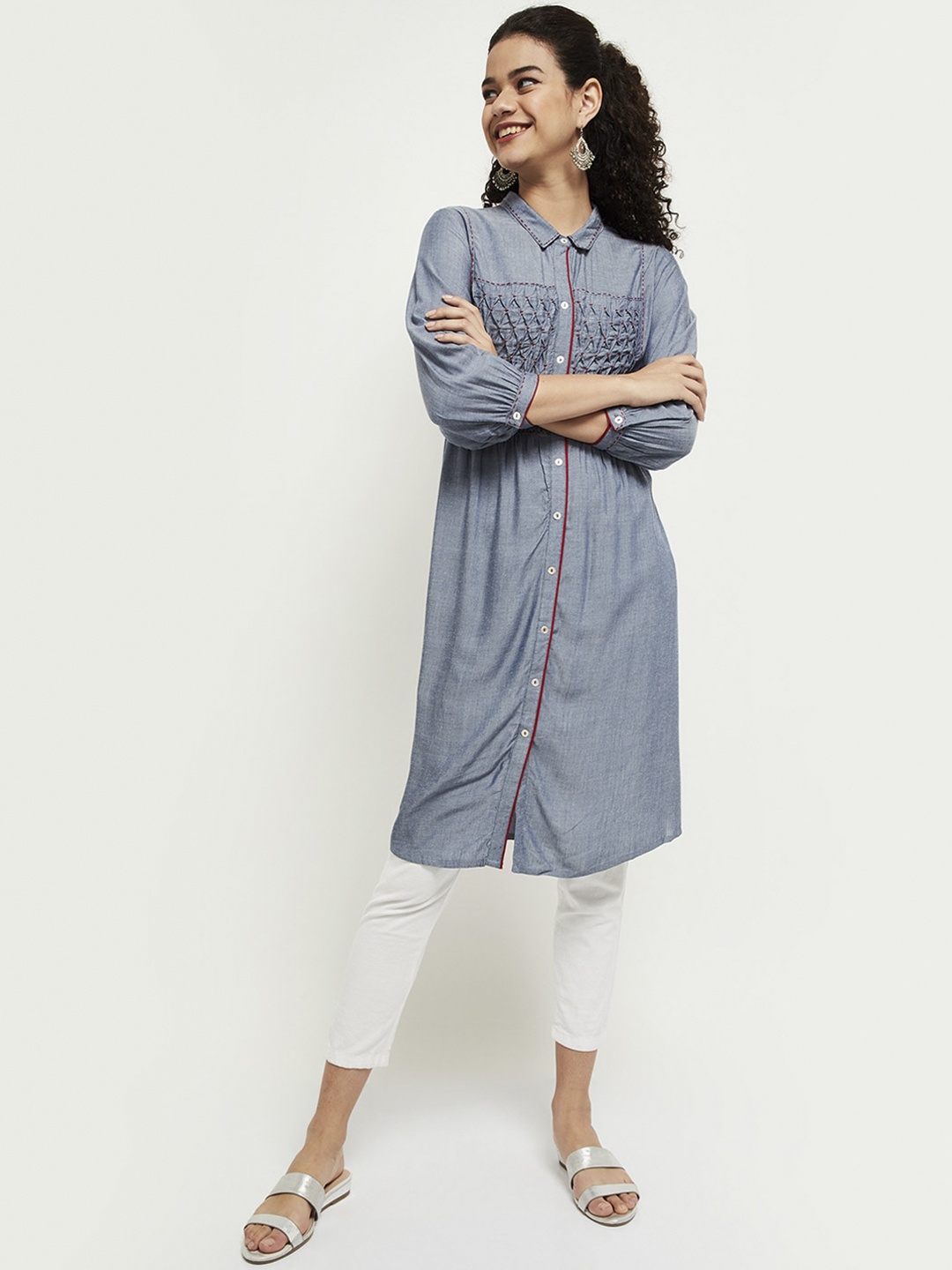 

max Women Blue Yoke Design Thread Work Kurta