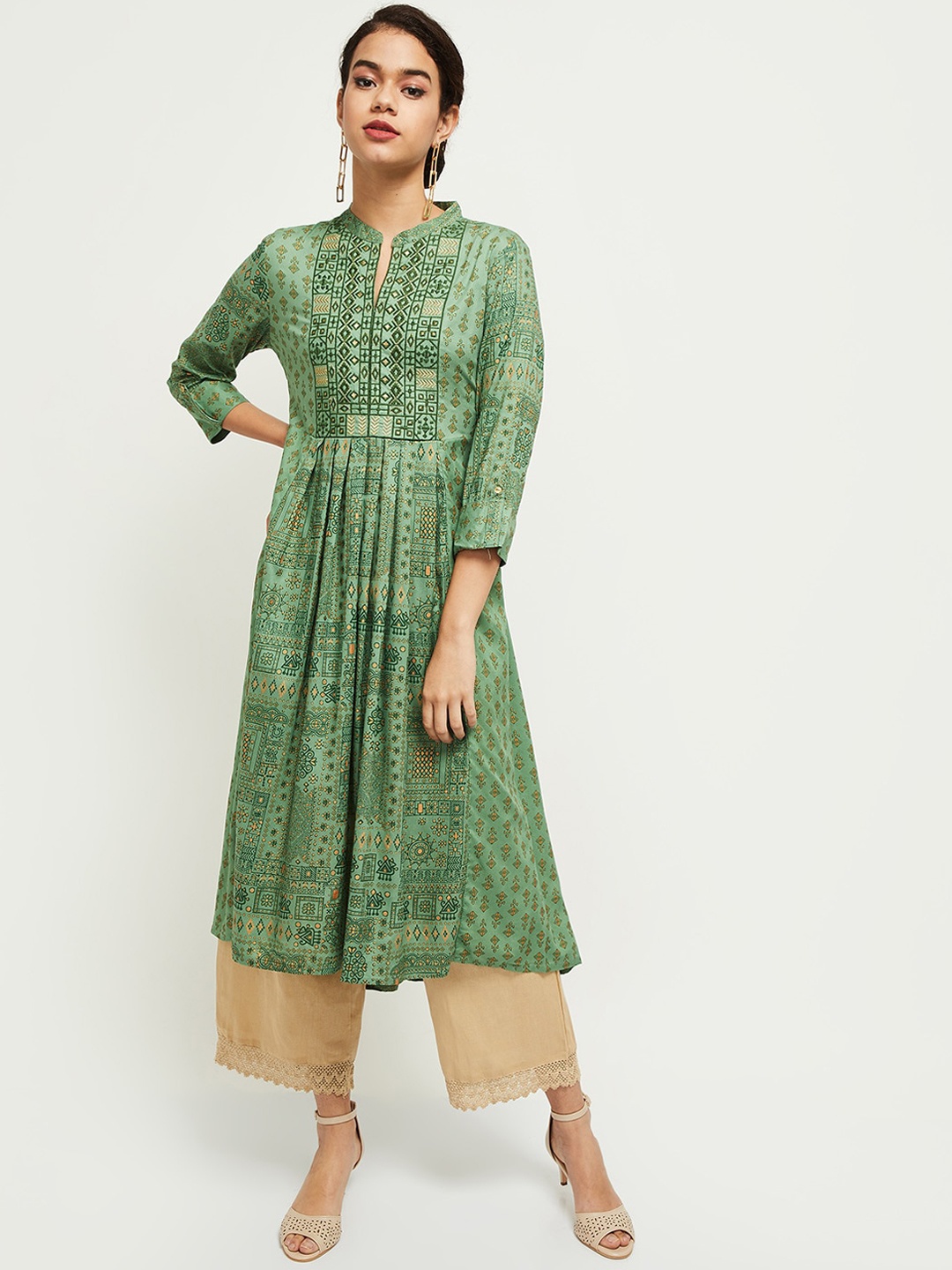

max Women Green Ethnic Motifs Printed Thread Work Anarkali Kurta