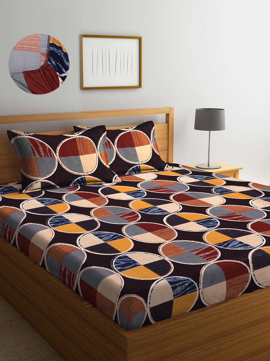 

Arrabi Blue & Orange Geometric 300 TC King Bedsheet with 2 Pillow Covers