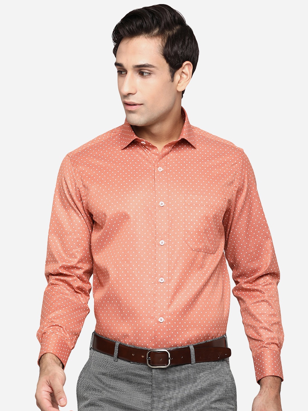 

Greenfibre Men Pink Classic Slim Fit Opaque Printed Formal Shirt