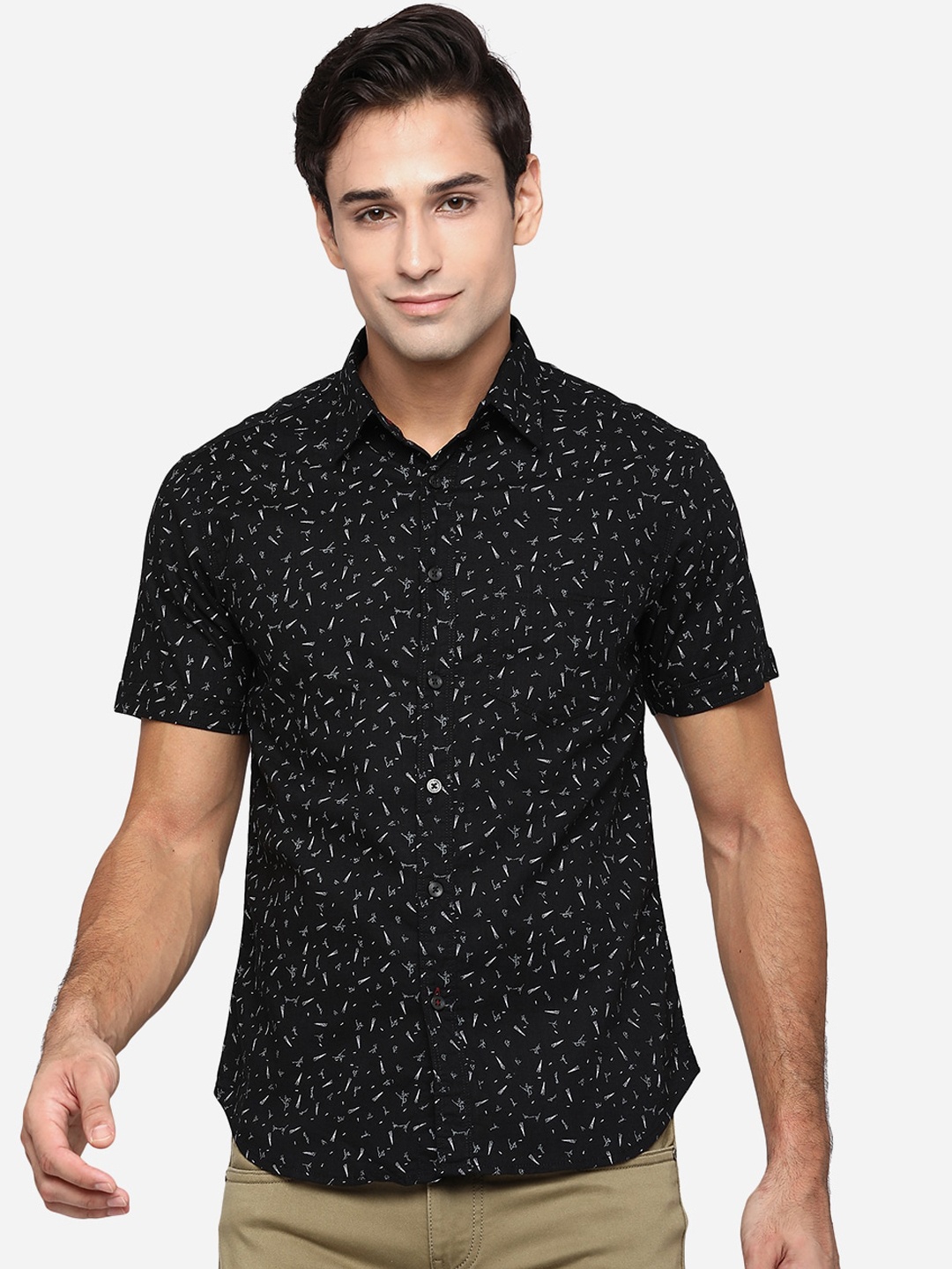 

Greenfibre Men Black Classic Slim Fit Opaque Printed Pure Cotton Casual Shirt
