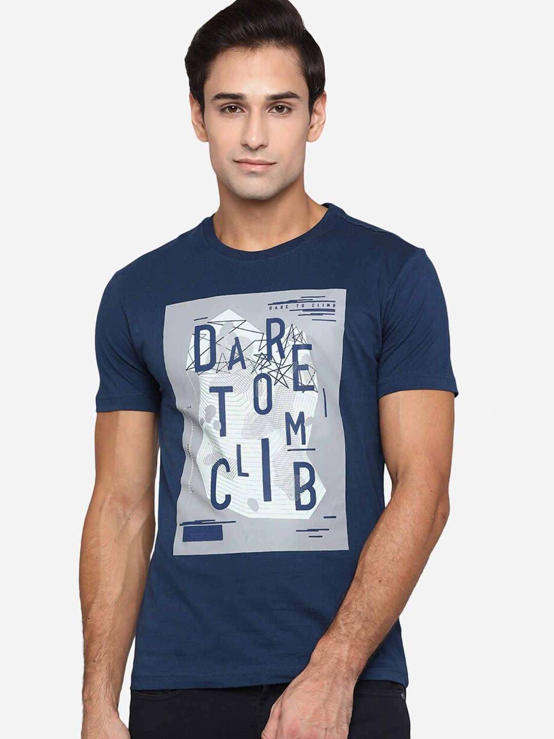 

Greenfibre Men Blue Typography Printed Slim Fit T-shirt