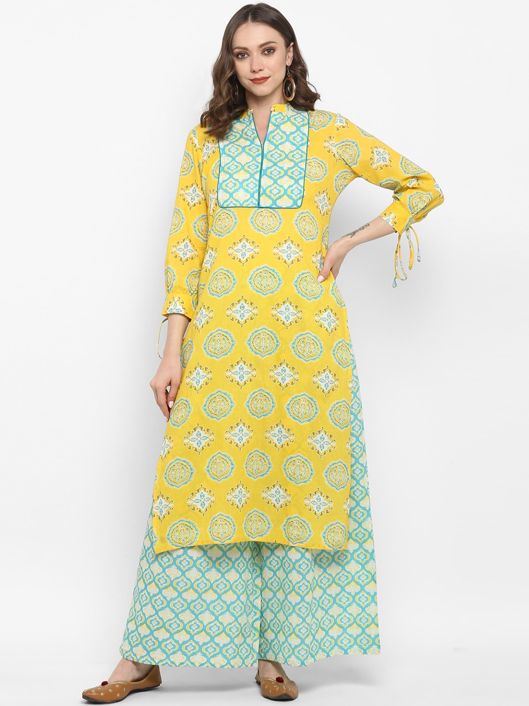 

antaran Women Yellow Printed Pure Cotton Kurta with Palazzos