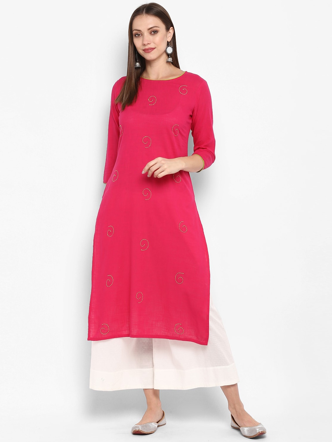 

antaran Women Magenta Pink Embroidered Kurta