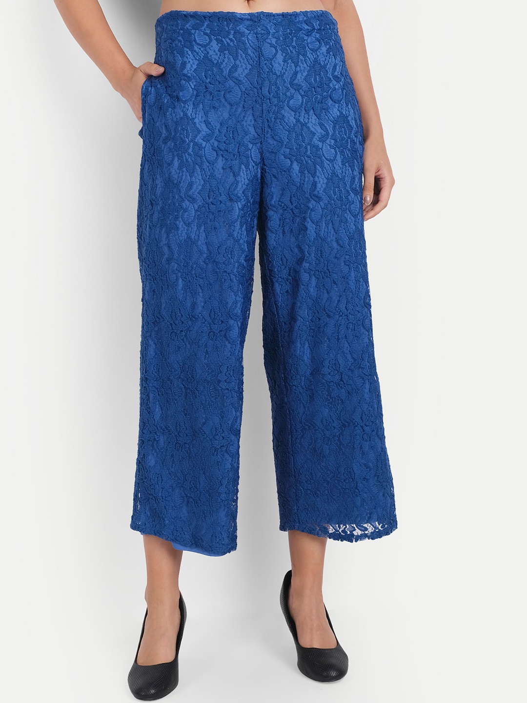 

LY2 Women Blue Floral Relaxed Easy Wash Culottes Trousers