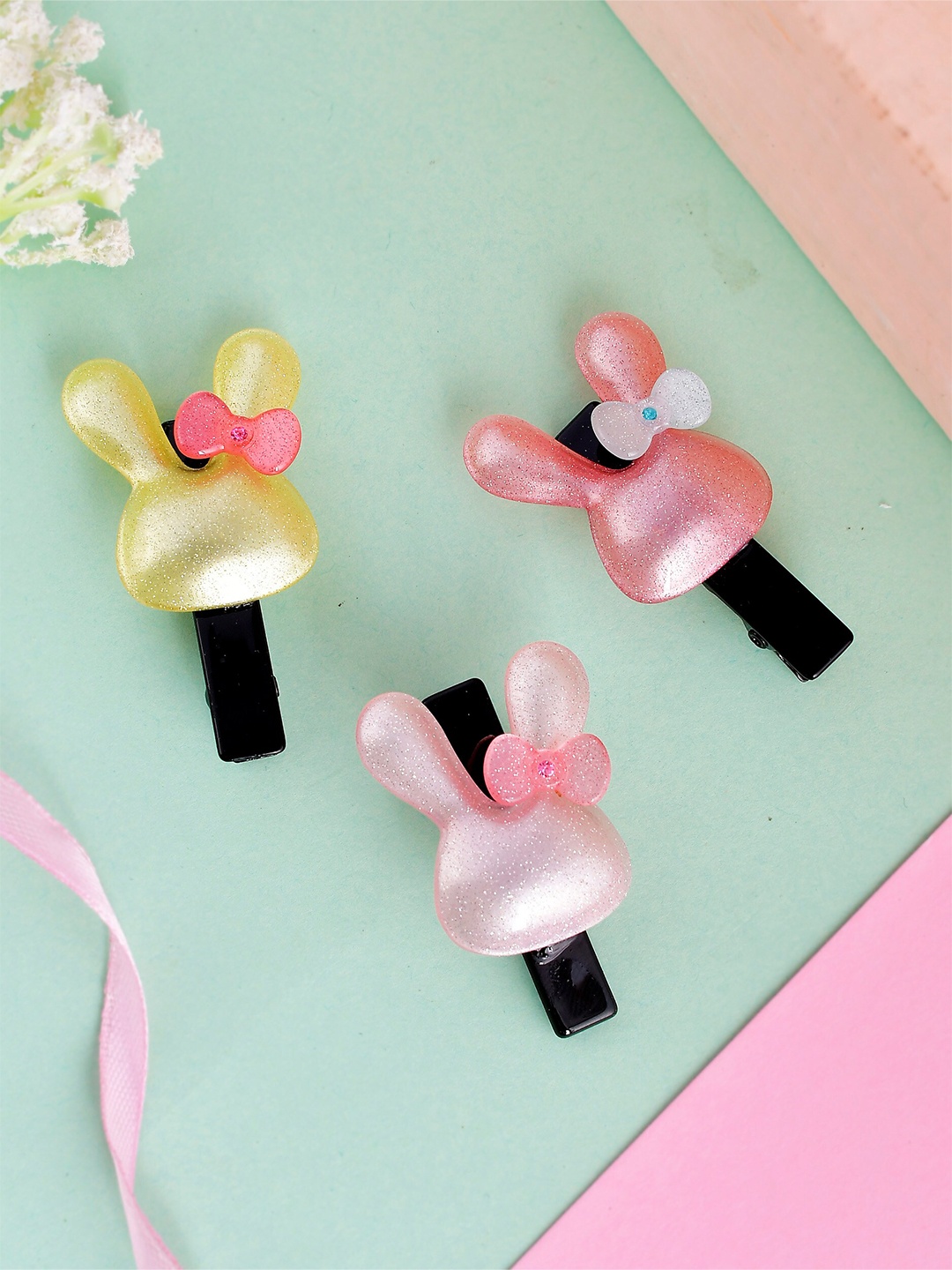 

Silvermerc Designs Girls Yellow & Black Set of 3 Embellished Alligator Hair Clip
