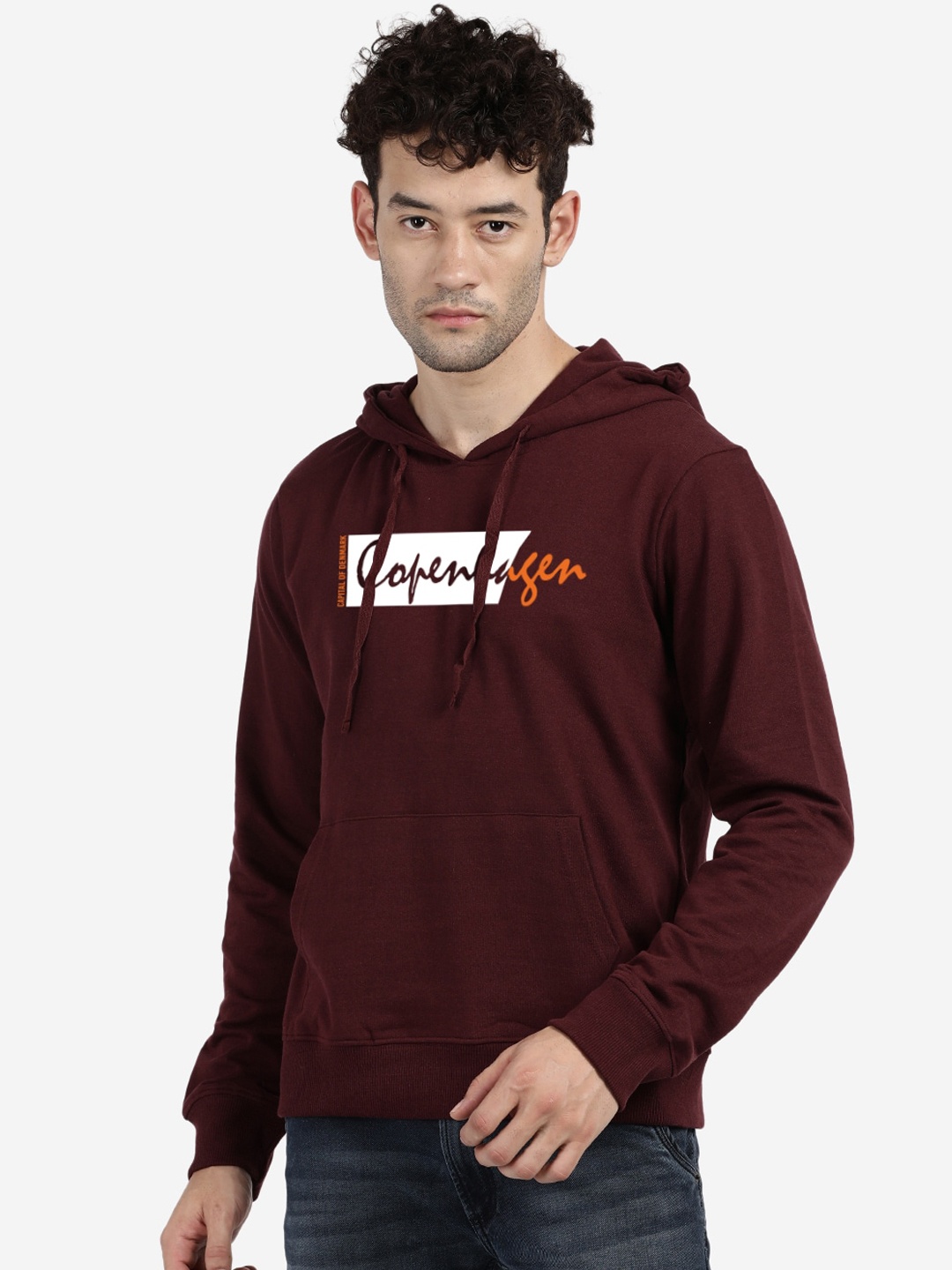 

MASH UNLIMITED Men Maroon Printed Hooded Sweatshirt