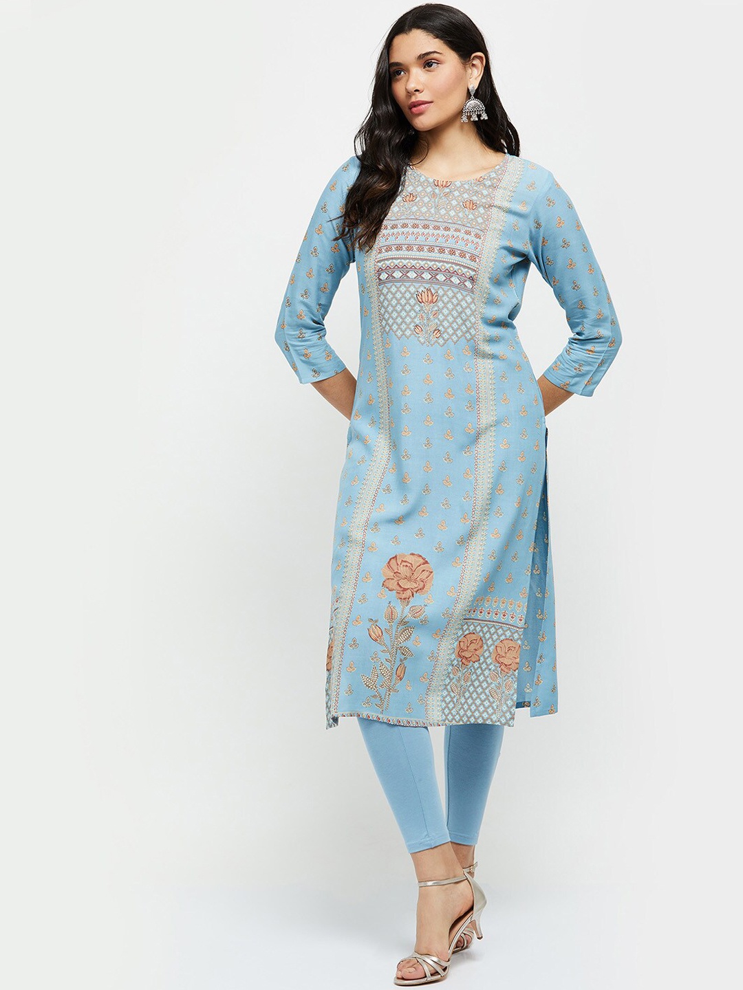 

max Women Blue Floral Printed Regular Kurta with Trousers & With Dupatta