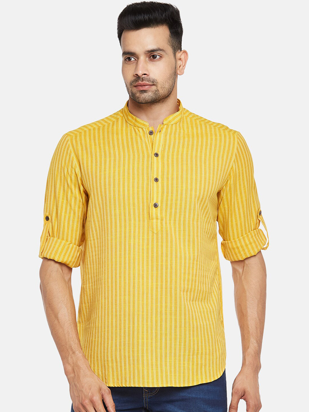 

indus route by Pantaloons Men Mustard Yellow Embroidered Chikankari Kurta
