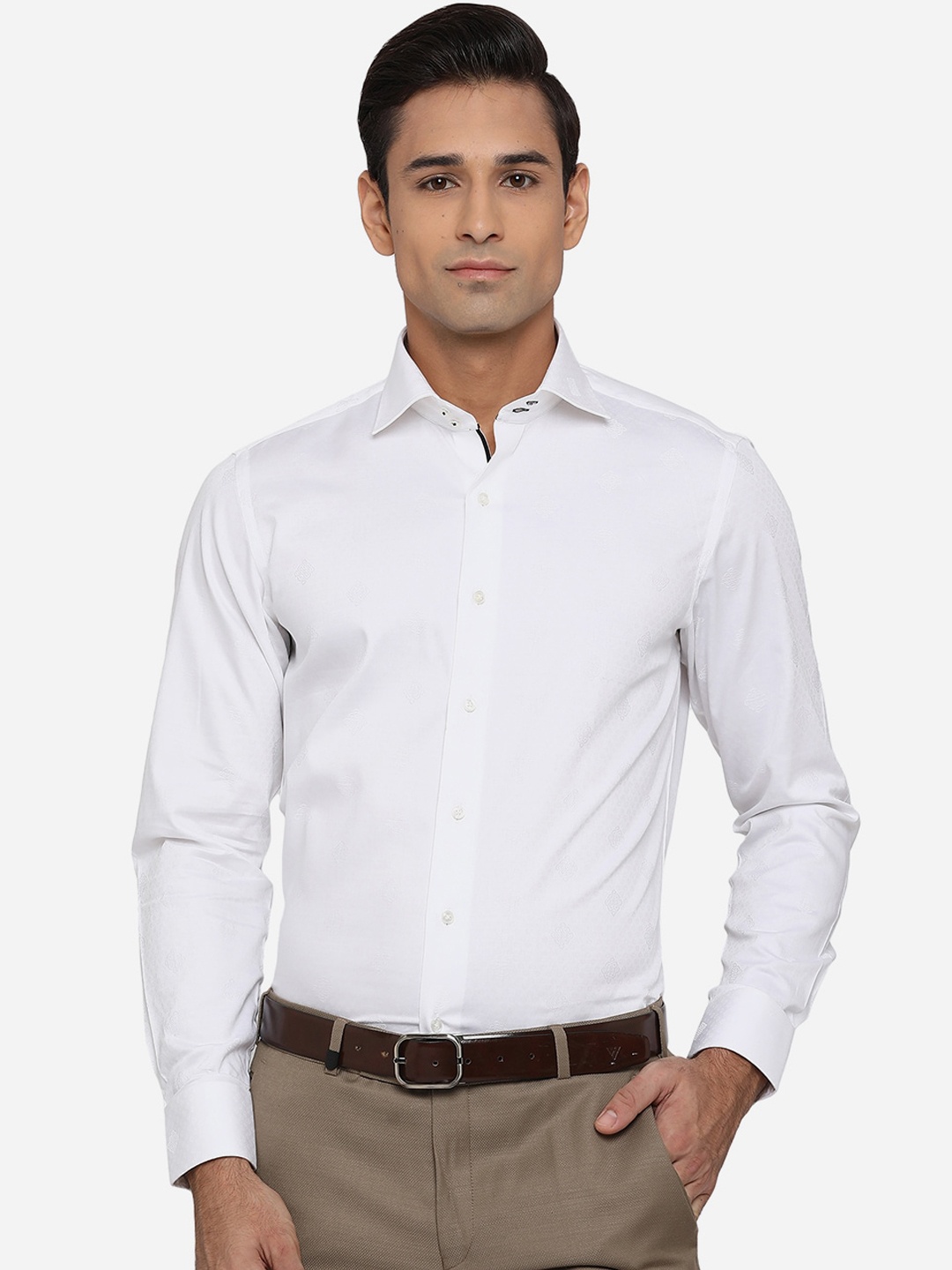 

JB STUDIO Men White Slim Fit Opaque Formal Shirt