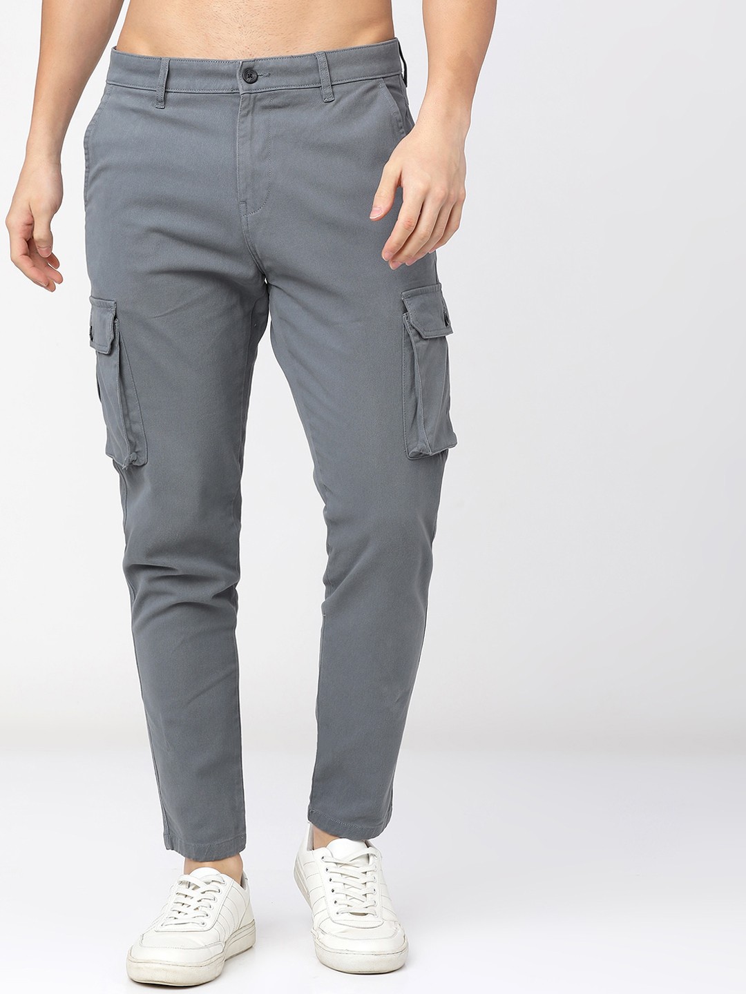 

HIGHLANDER Men Grey Slim Fit Cargo Trousers