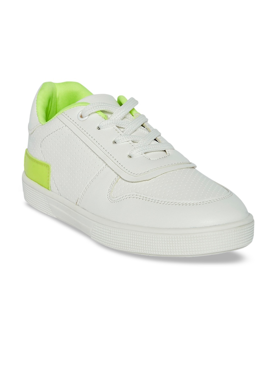 

Pantaloons Junior Boys White & Green Solid Half Brogues Sneakers