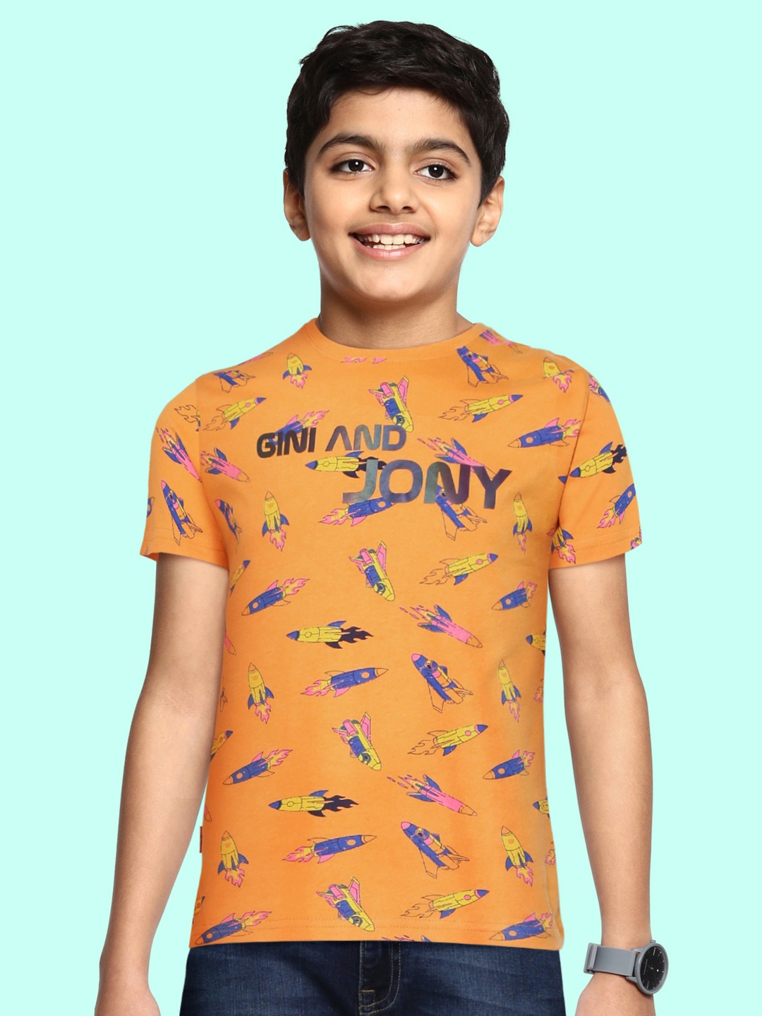 

Gini and Jony Boys Orange & Blue Printed Pure Cotton T-shirt