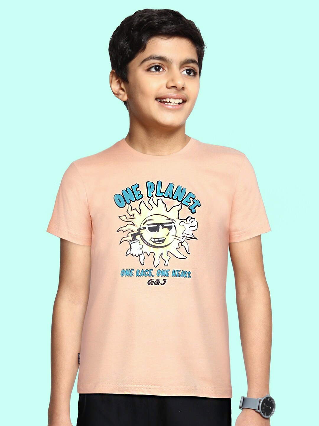 

Gini and Jony Boys Peach-Coloured & Yellow Cotton Printed T-shirt