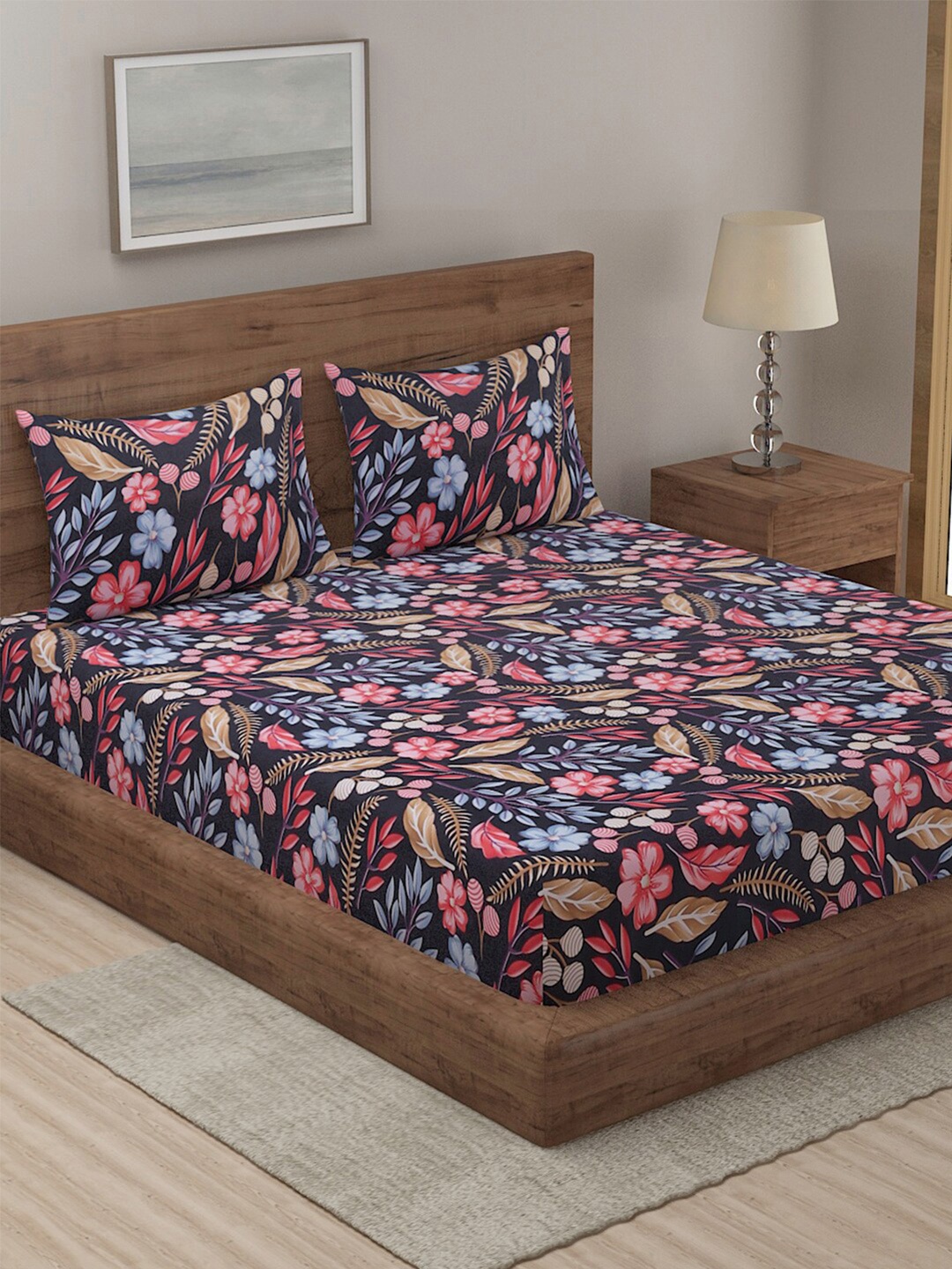 

Niamh by Tag 7 Black & Blue Floral 144 TC King Bedsheet with 2 Pillow Covers