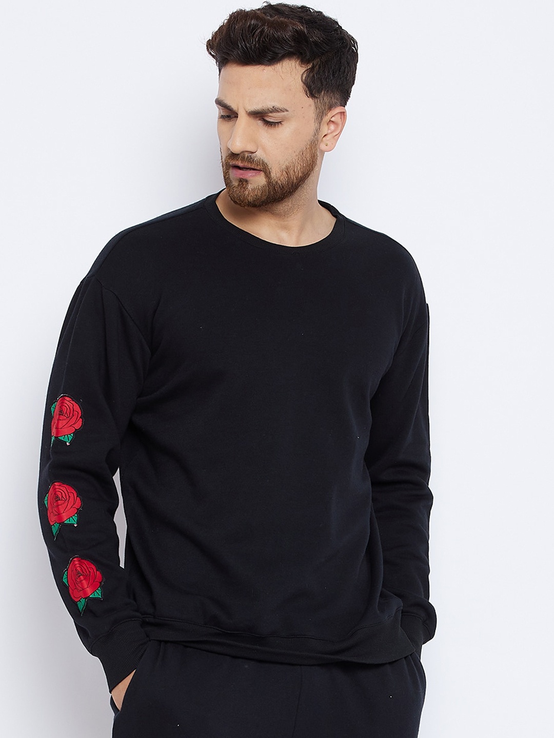 

FUGAZEE Men Black & Red Embroidered Pure Cotton Pullover Sweatshirt