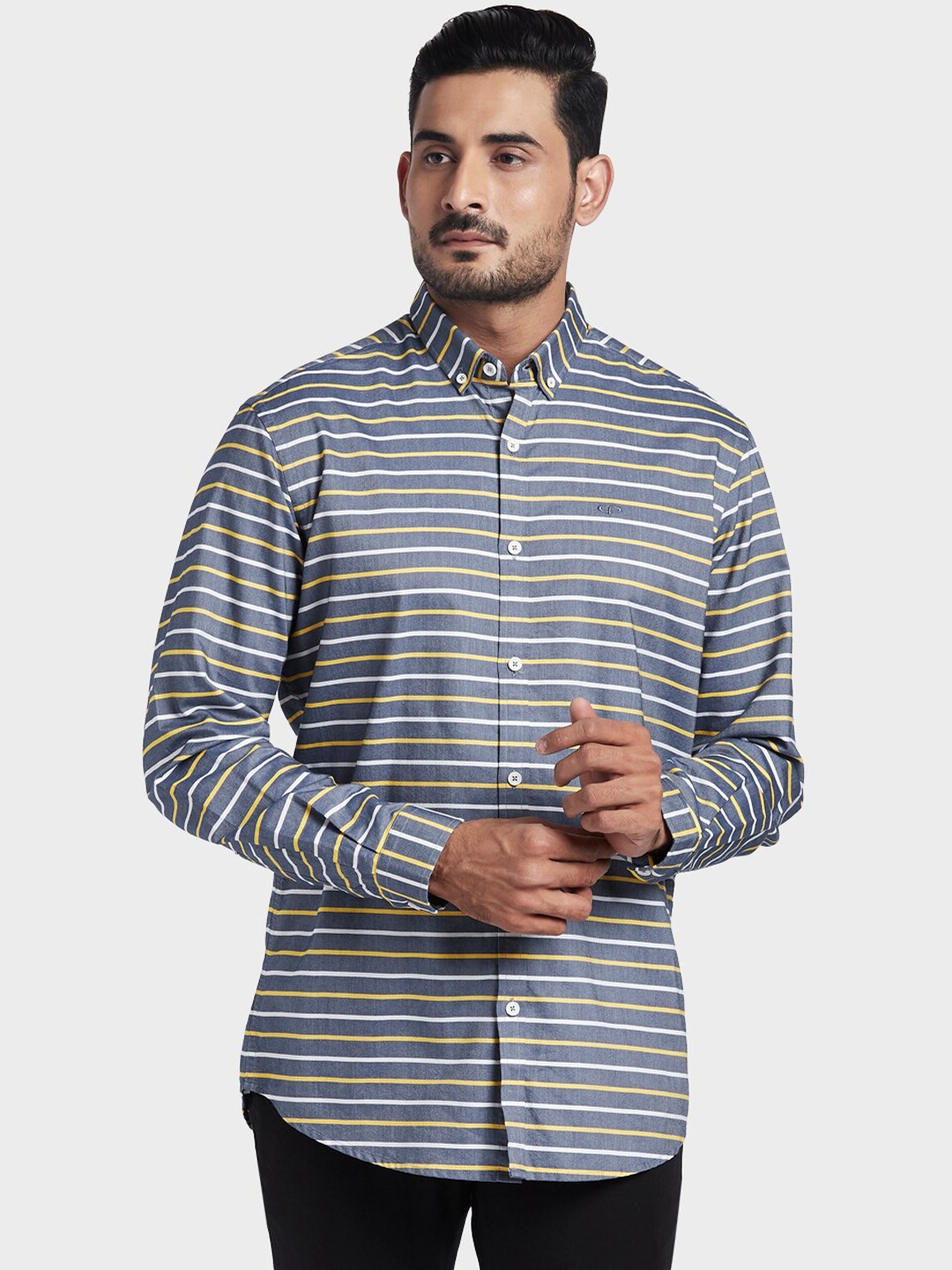 

ColorPlus Men Grey Tailored Fit Horizontal Stripes Casual Shirt