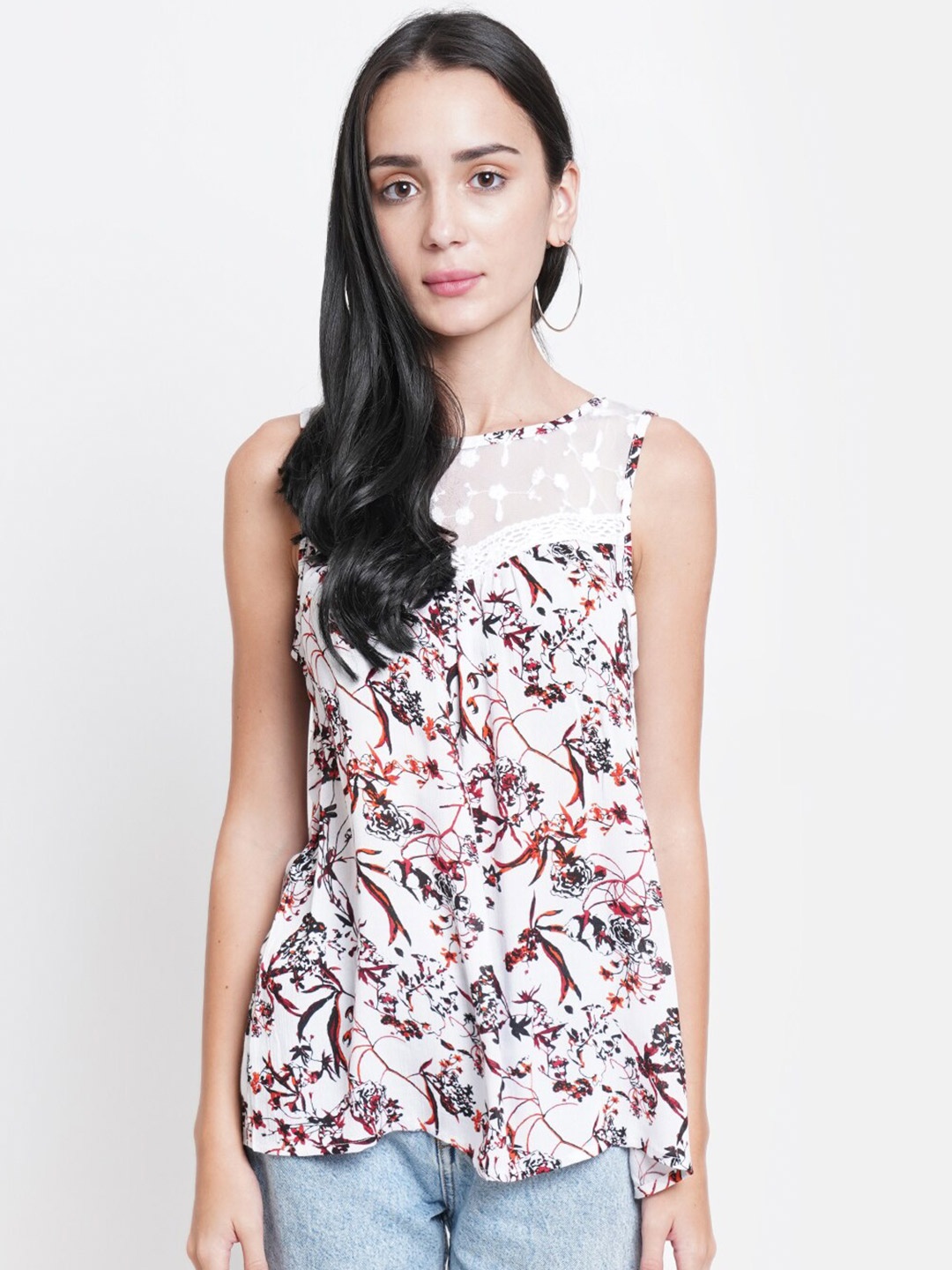 

WESTCLO White Floral Regular Top