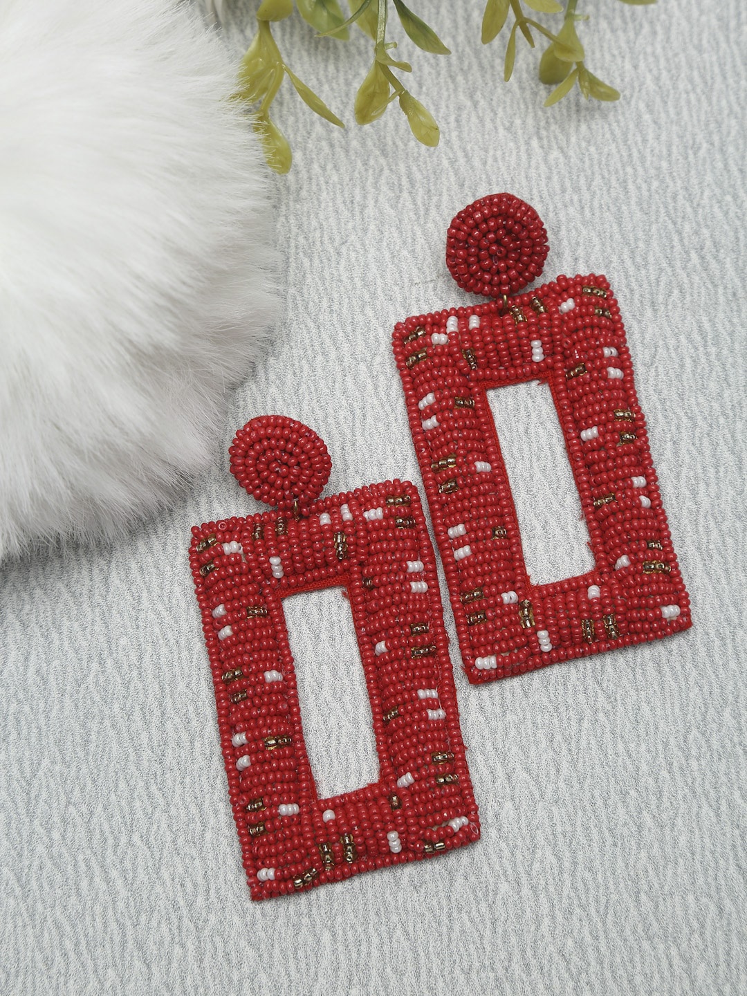 

NEUDIS Red Square Drop Earrings