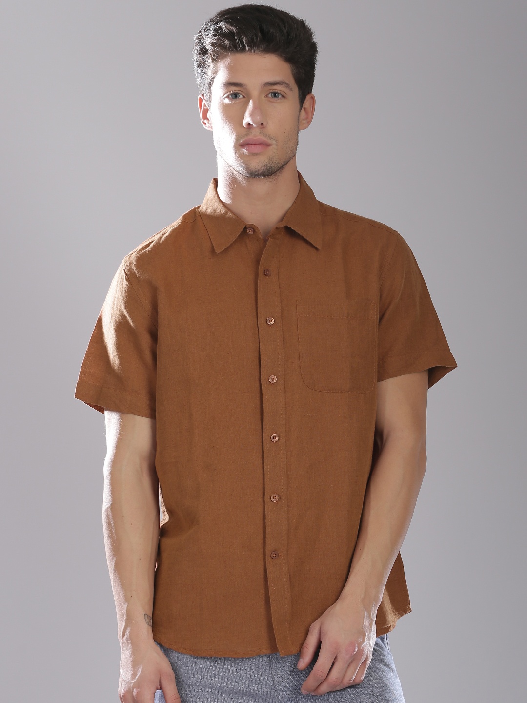 

Fabindia Men Brown Comfort Fit Casual Shirt