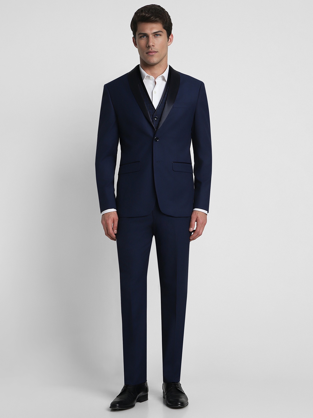 

Louis Philippe Men Navy Blue Slim Fit Single Breasted Formal Suit