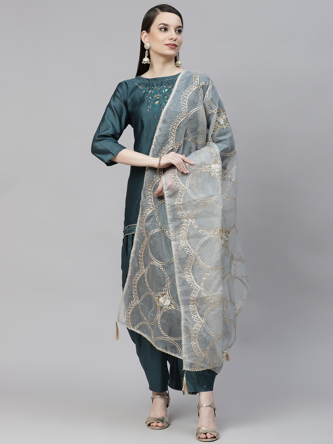 

mokshi Grey Organza Dupatta with Gotta Patti