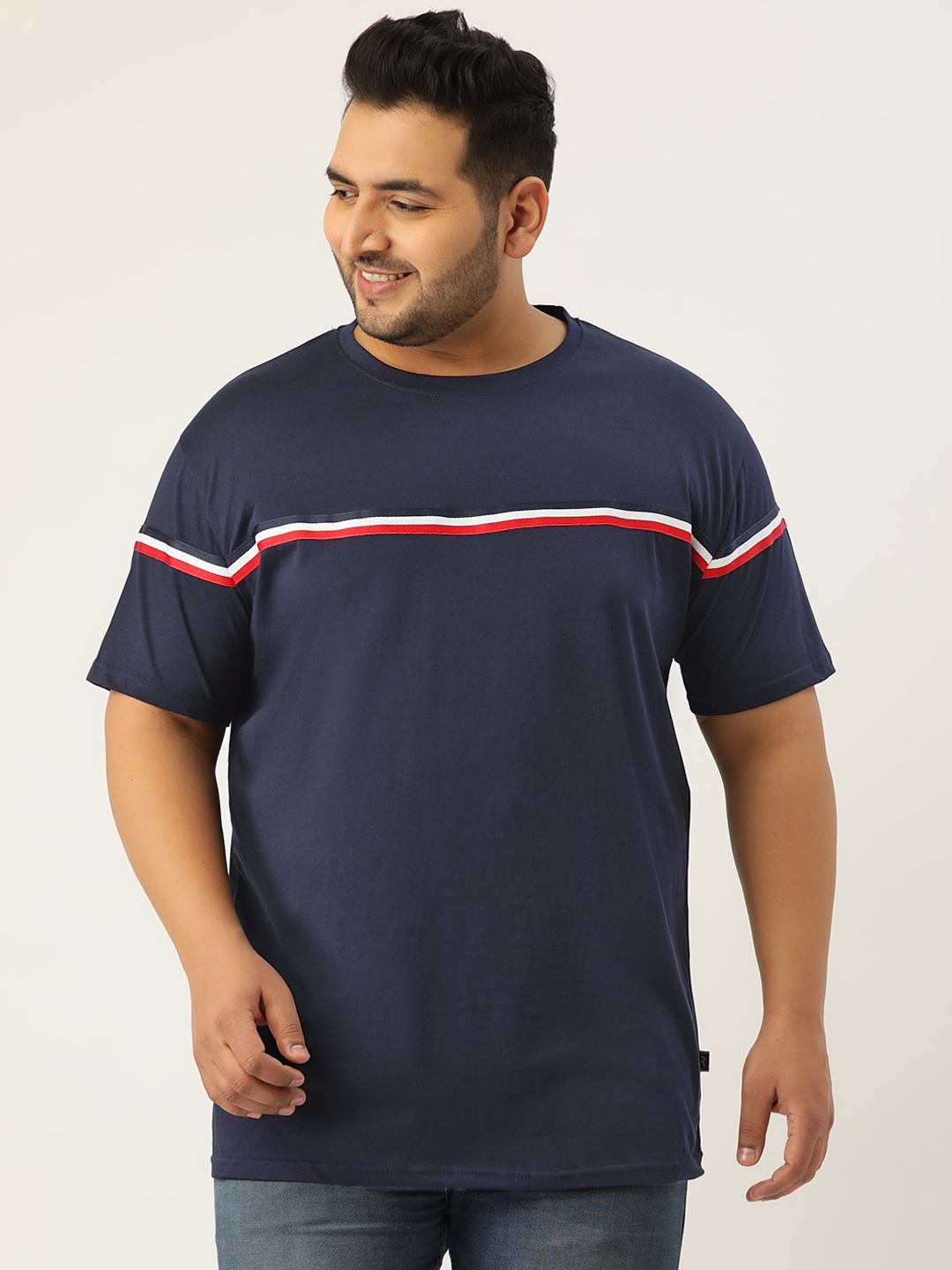 

Rodzen Plus Size Men Navy Blue Printed T-shirt