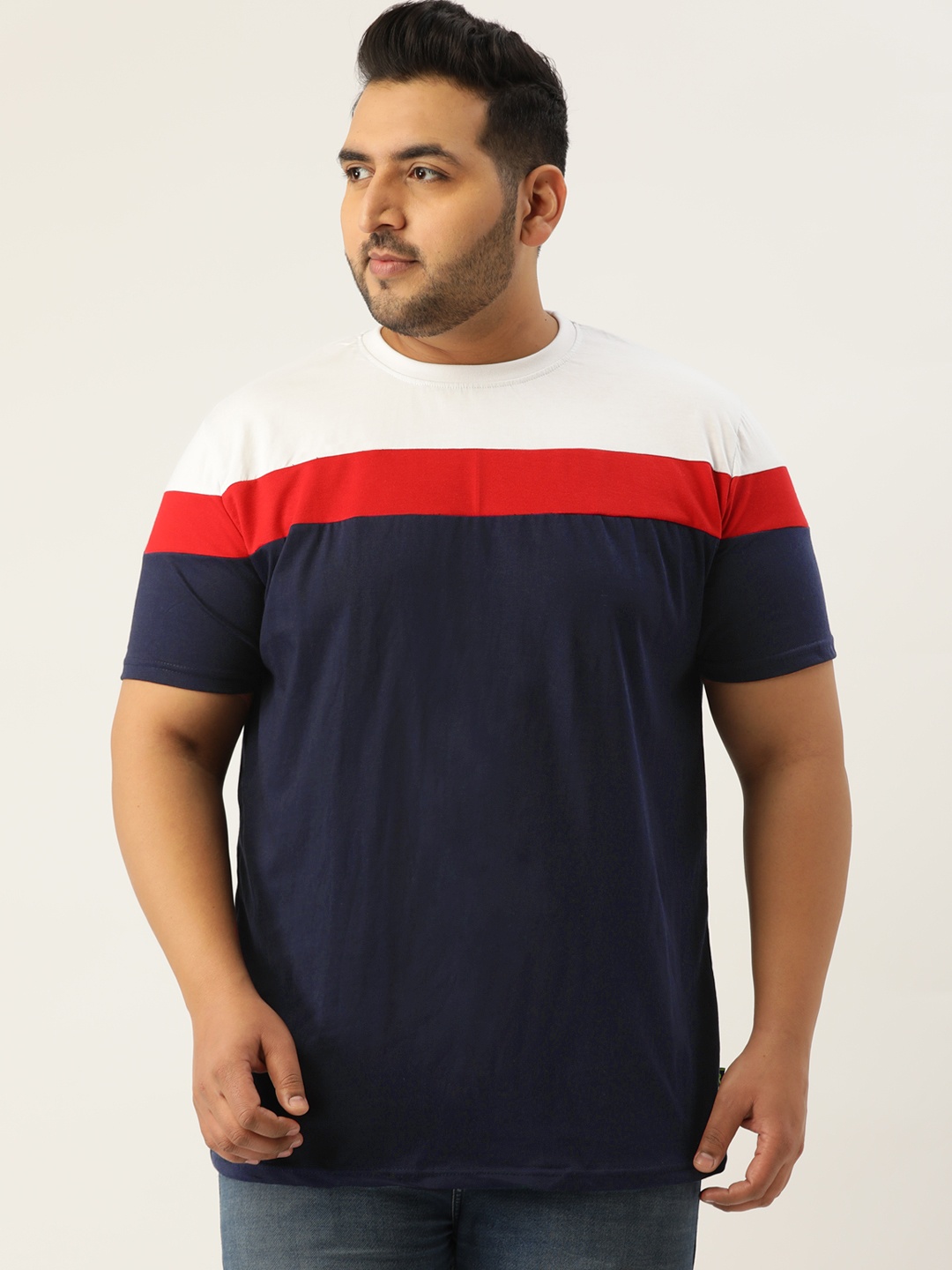 

Rodzen Plus Size Men Navy Blue & White Colourblocked T-shirt