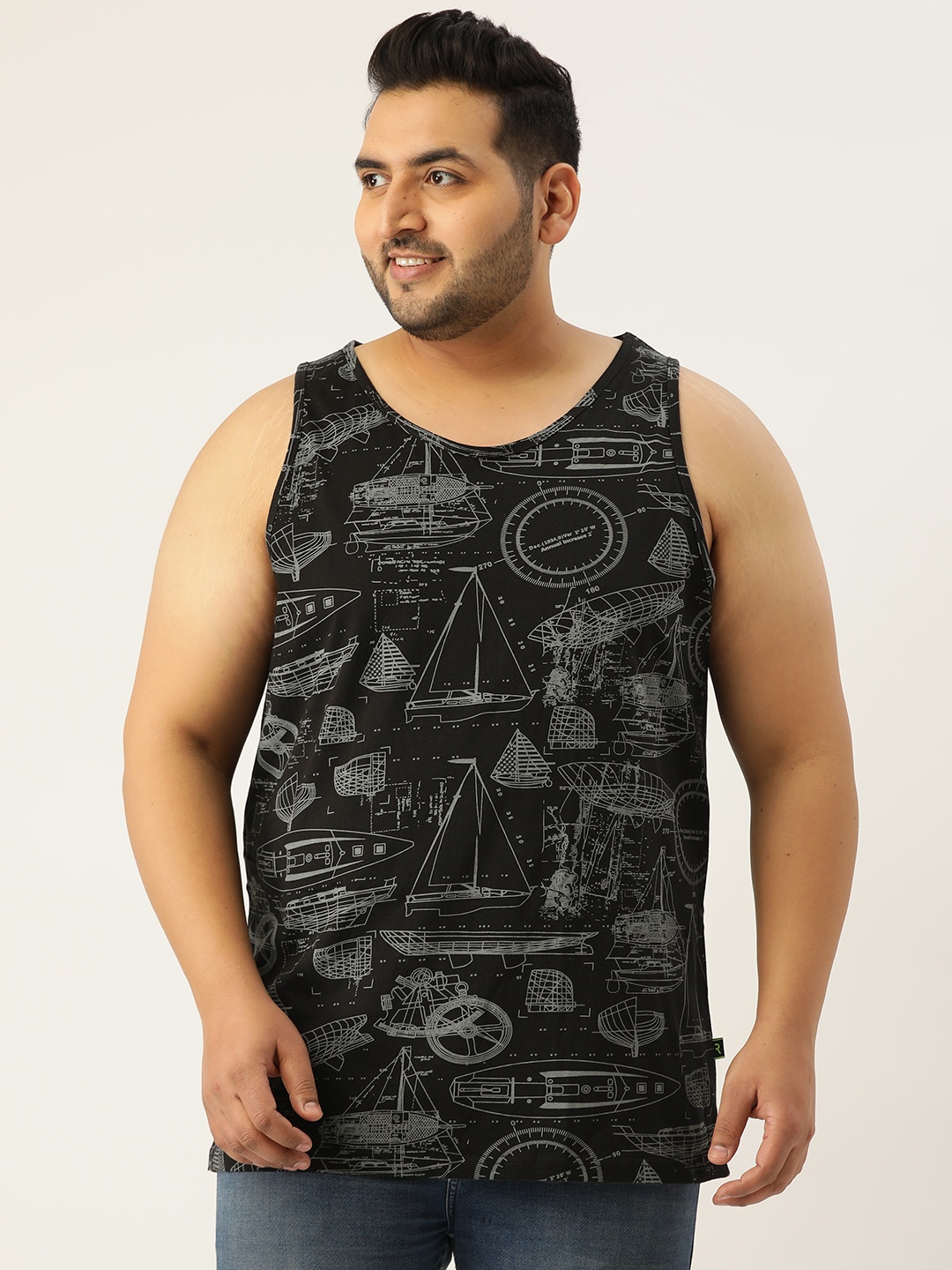 

Rodzen Plus Size Men Black Printed T-shirt