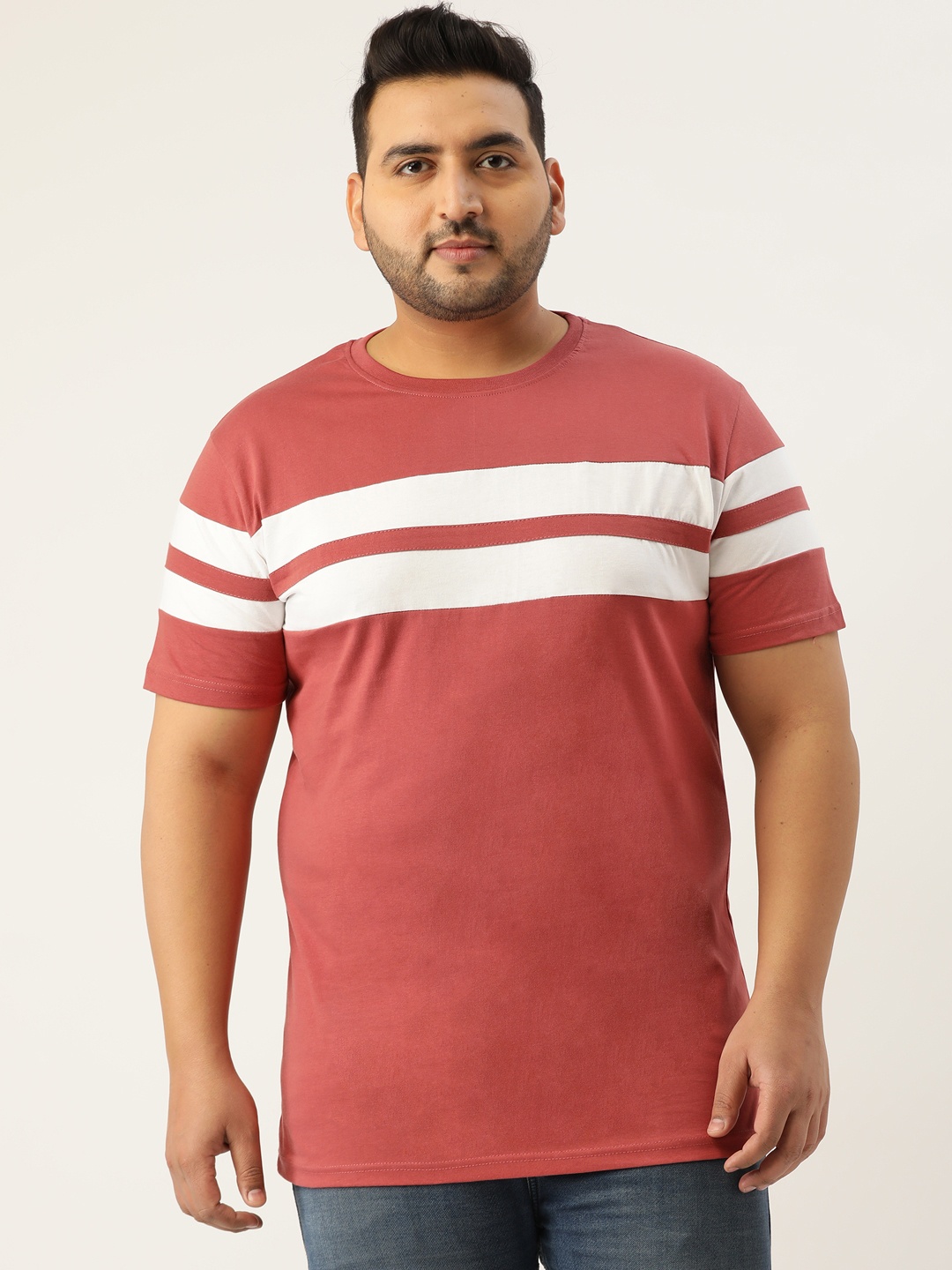 

Rodzen Plus Size Men Pink & White Colourblocked T-shirt