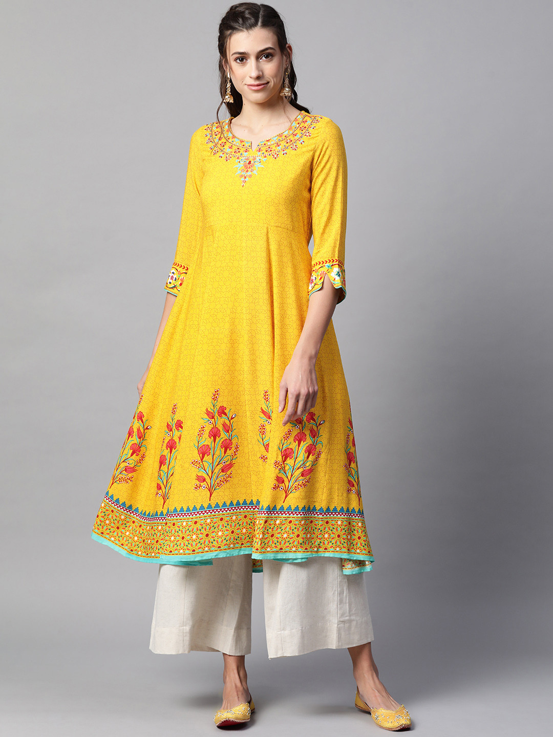

Rangriti Women Yellow Printed Kurta