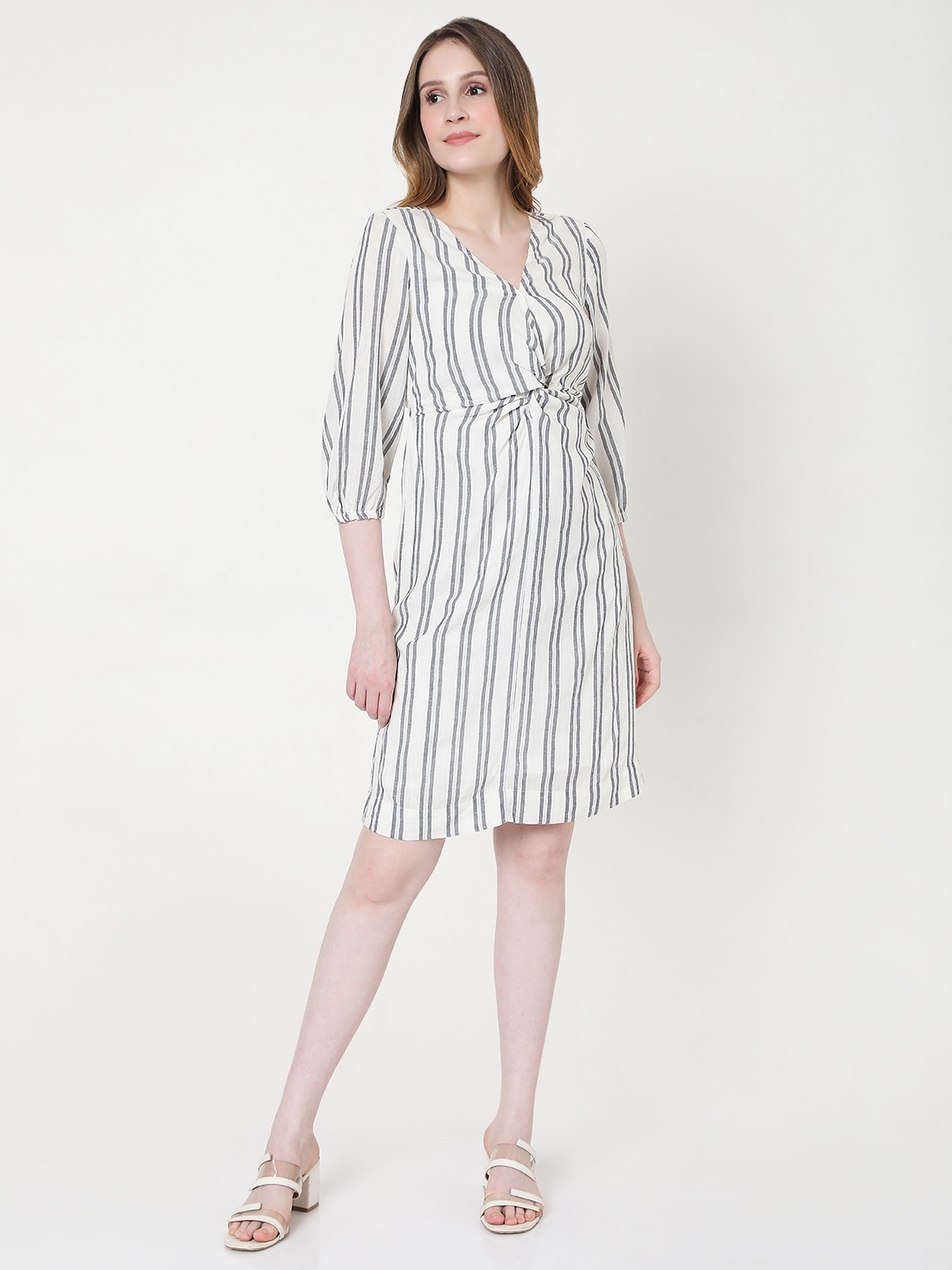 

Vero Moda White & Blue Striped Twisted Sheath Dress