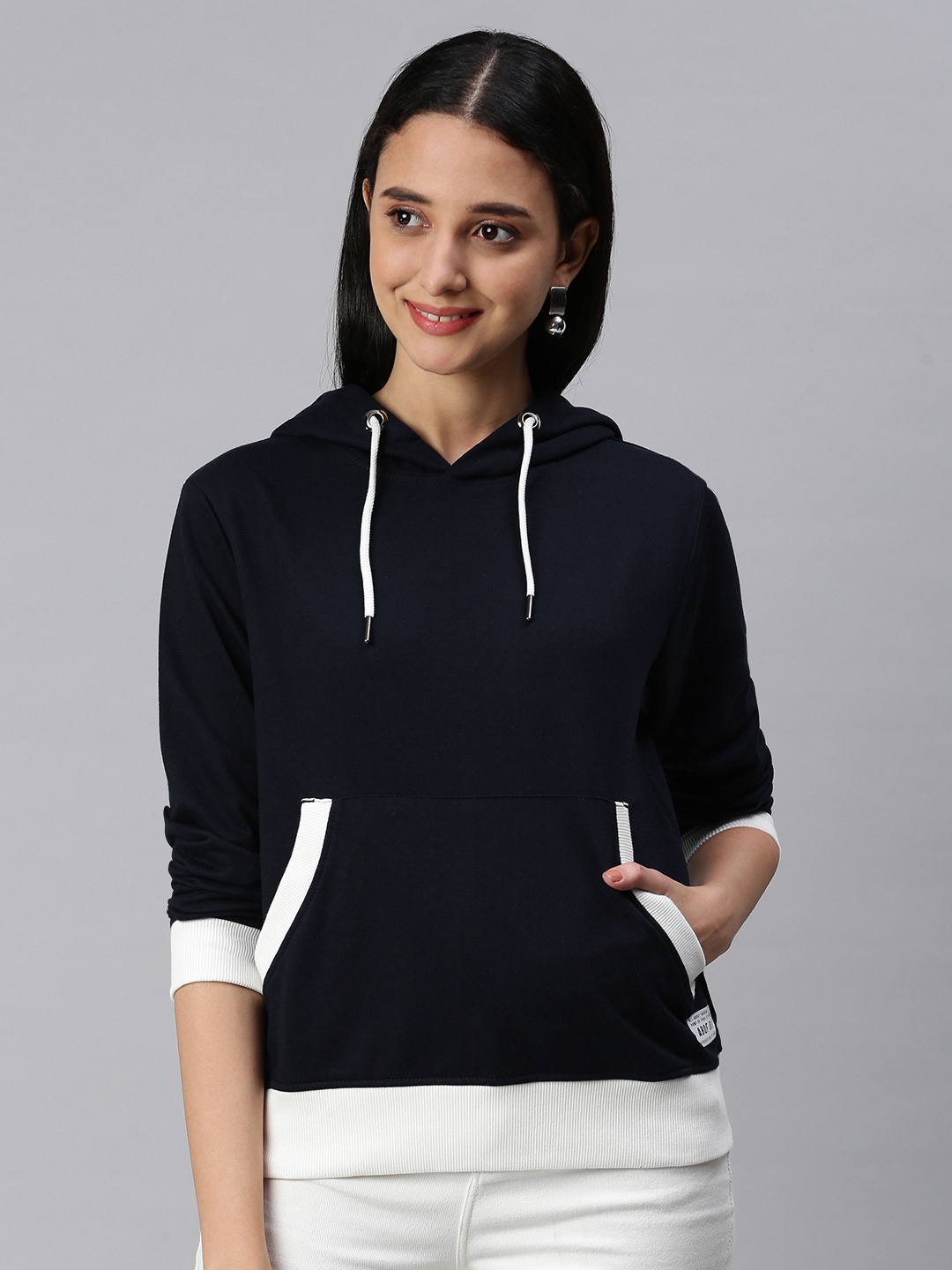 

abof Women Navy Blue Solid Hooded Sweatshirt