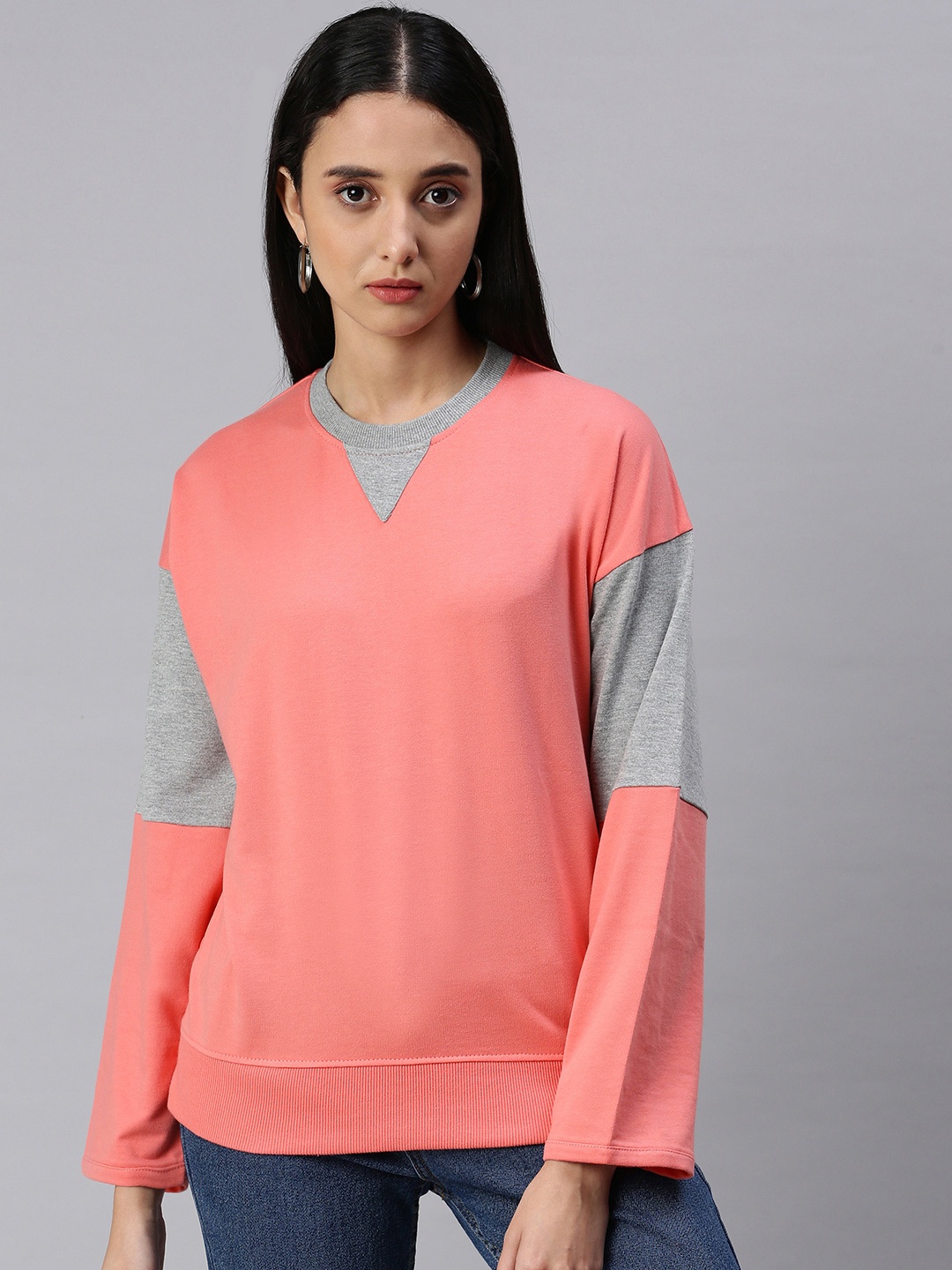 

abof Women Peach-Coloured & Grey Colourblocked Sweatshirt