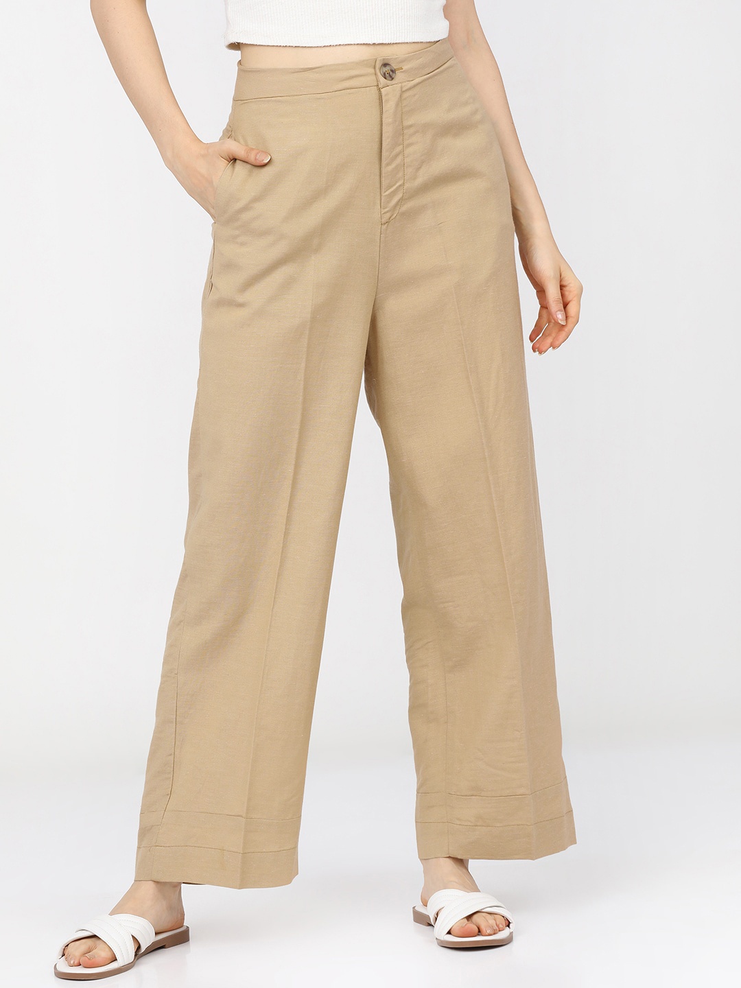 

Tokyo Talkies Women Khaki Straight Fit Easy Wash Parallel Trousers