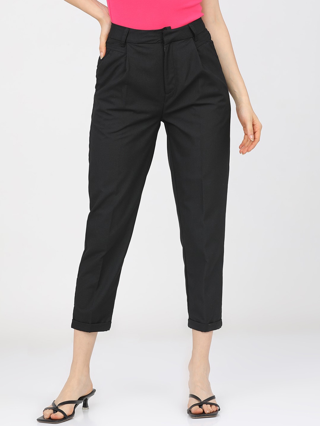 

Tokyo Talkies Women Black Tapered Fit Easy Wash Pleated Trousers