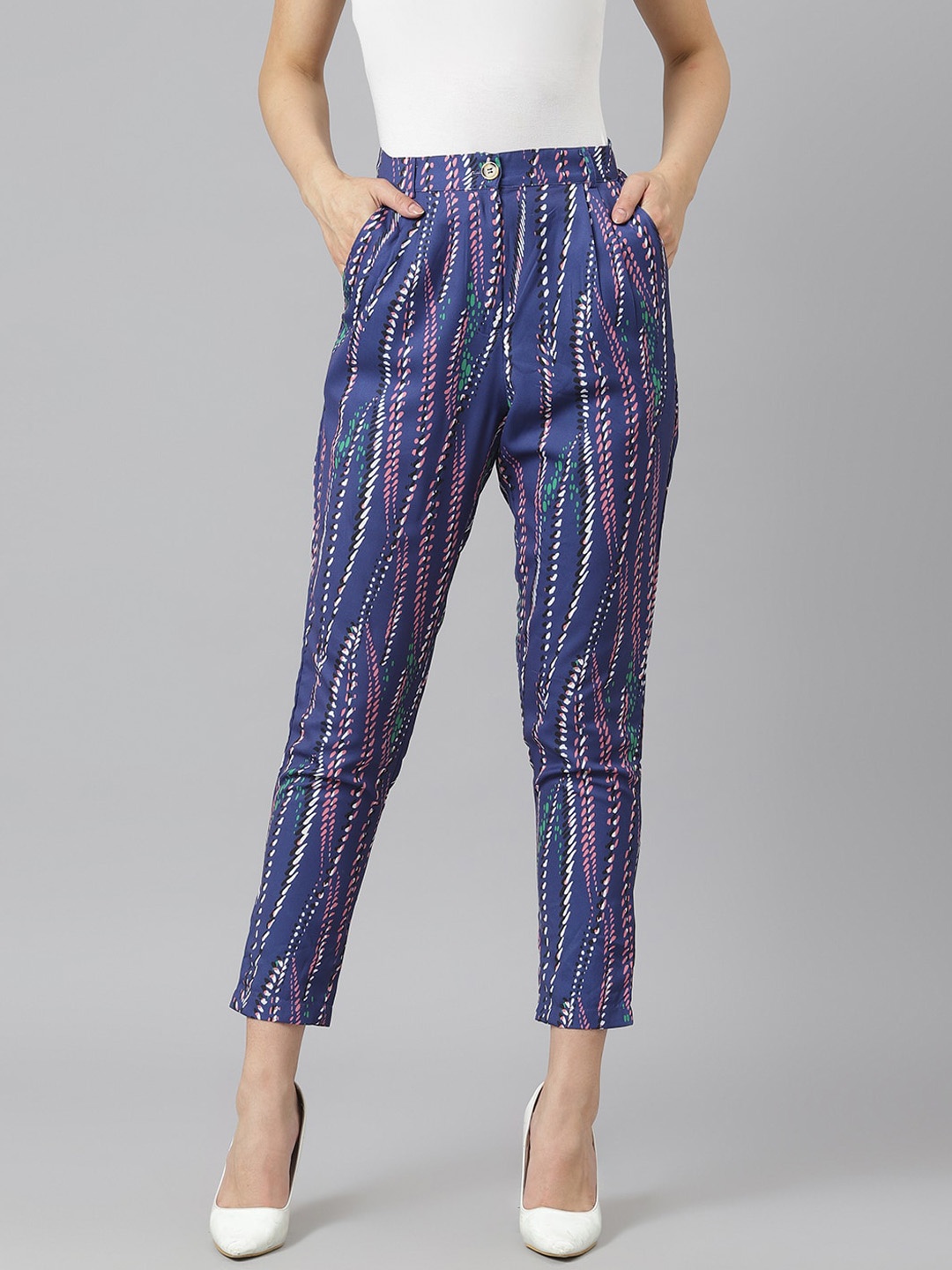 

am ma Women Blue Printed Regular Fit Trousers