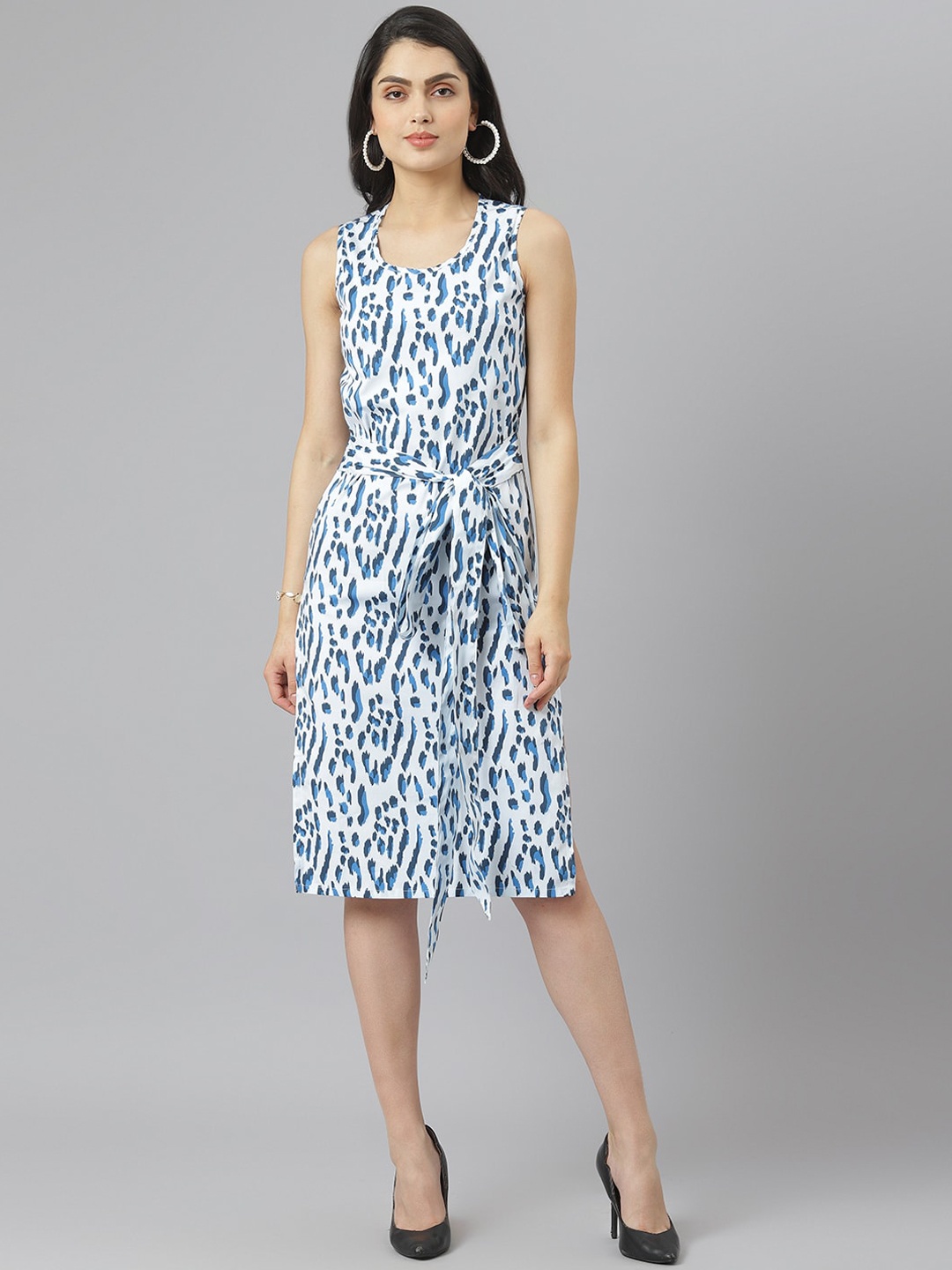 

am ma White & Blue A-Line Dress